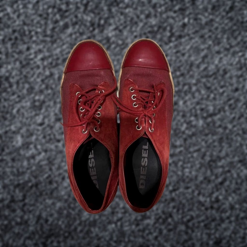 Diesel VINTAGE Diesel Men Sneakers Red Suede Luxury Casual Stylish Italy 11.0US Size US 11 / EU 44 - 1 Thumbnail