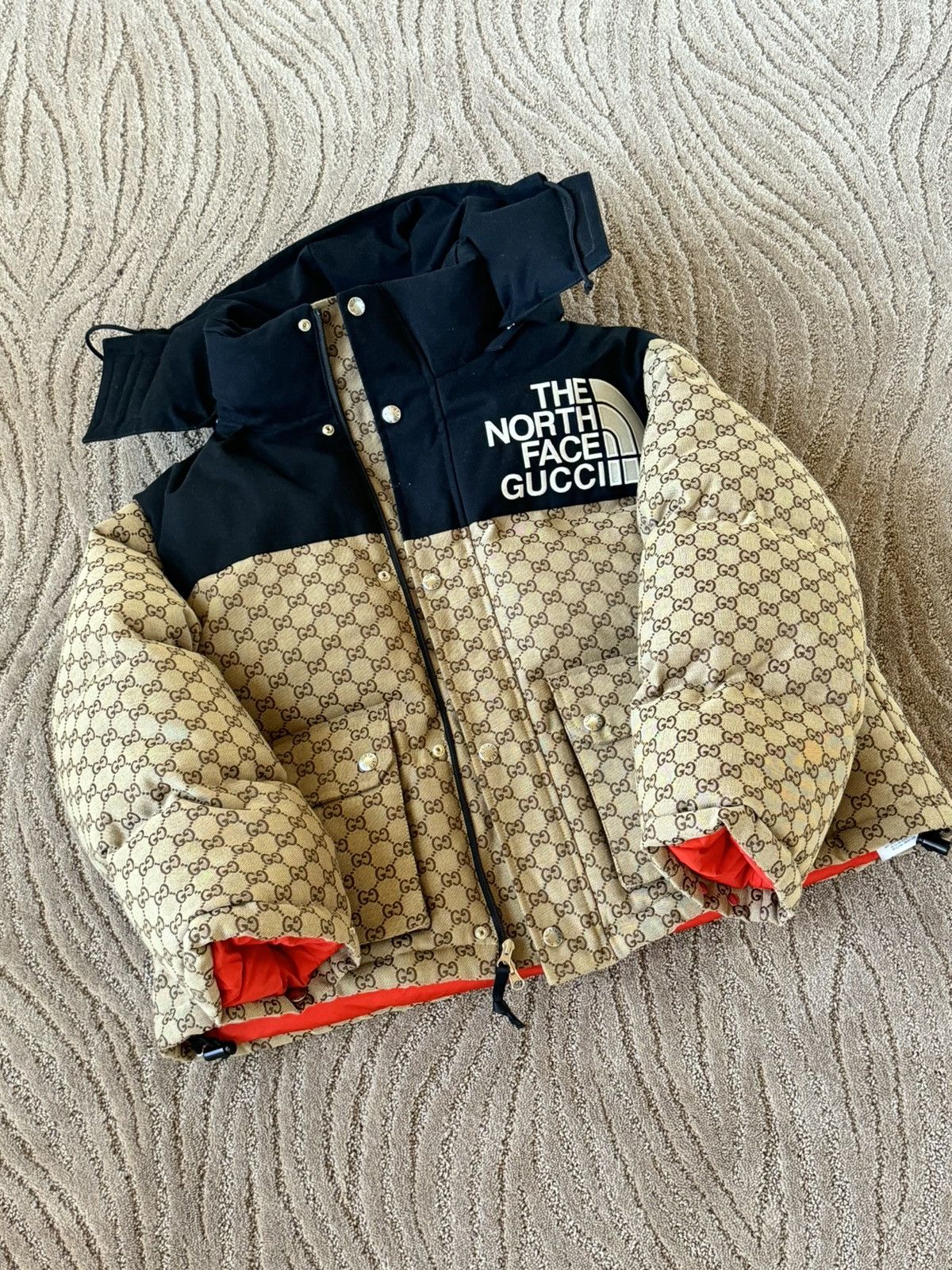 GUCCI NORTHFACE CROPPED BOMBER