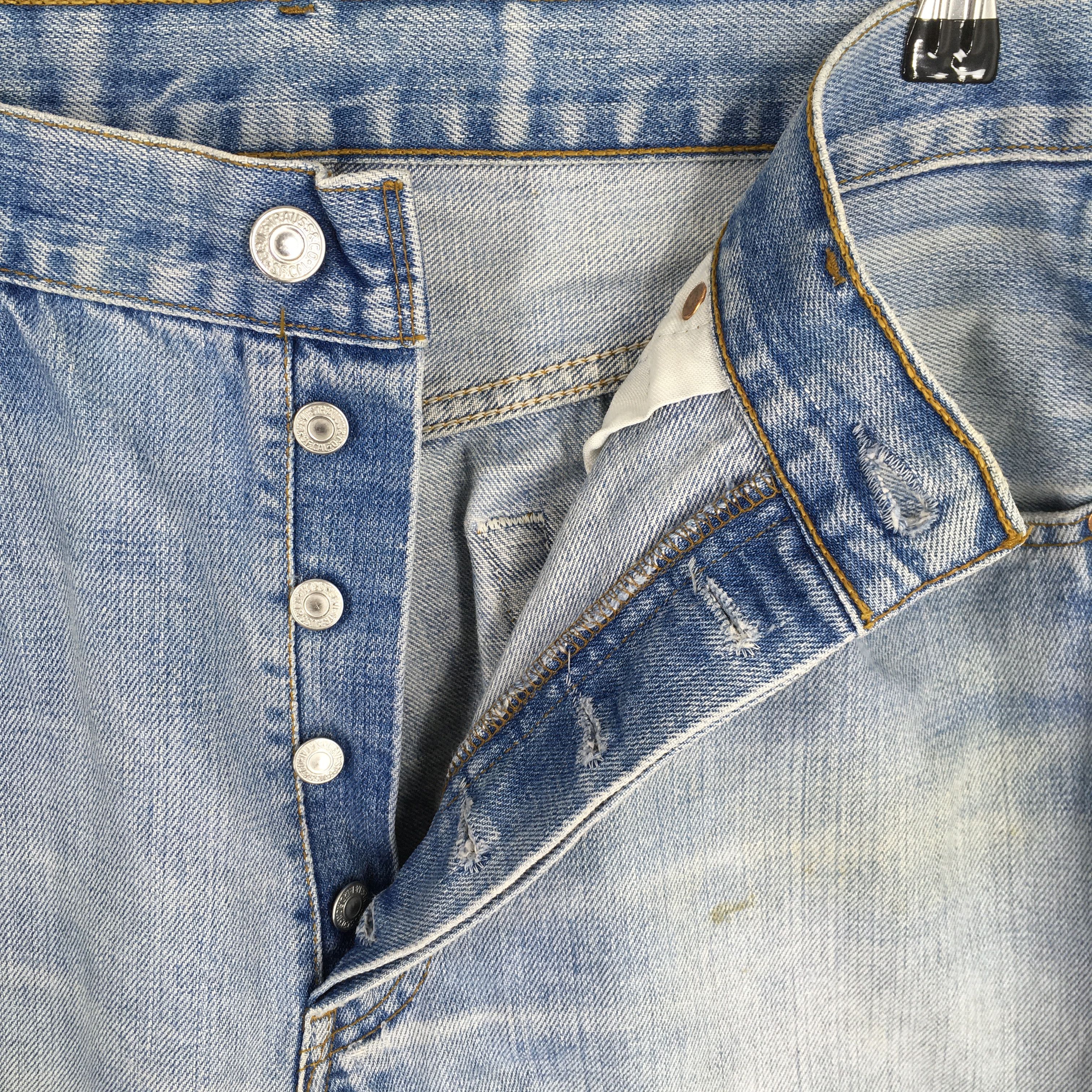 Levi's Size 31x33 Vintage 80s Levi's 501 Faded Blue Jeans S186 Size US 31 - 6 Thumbnail