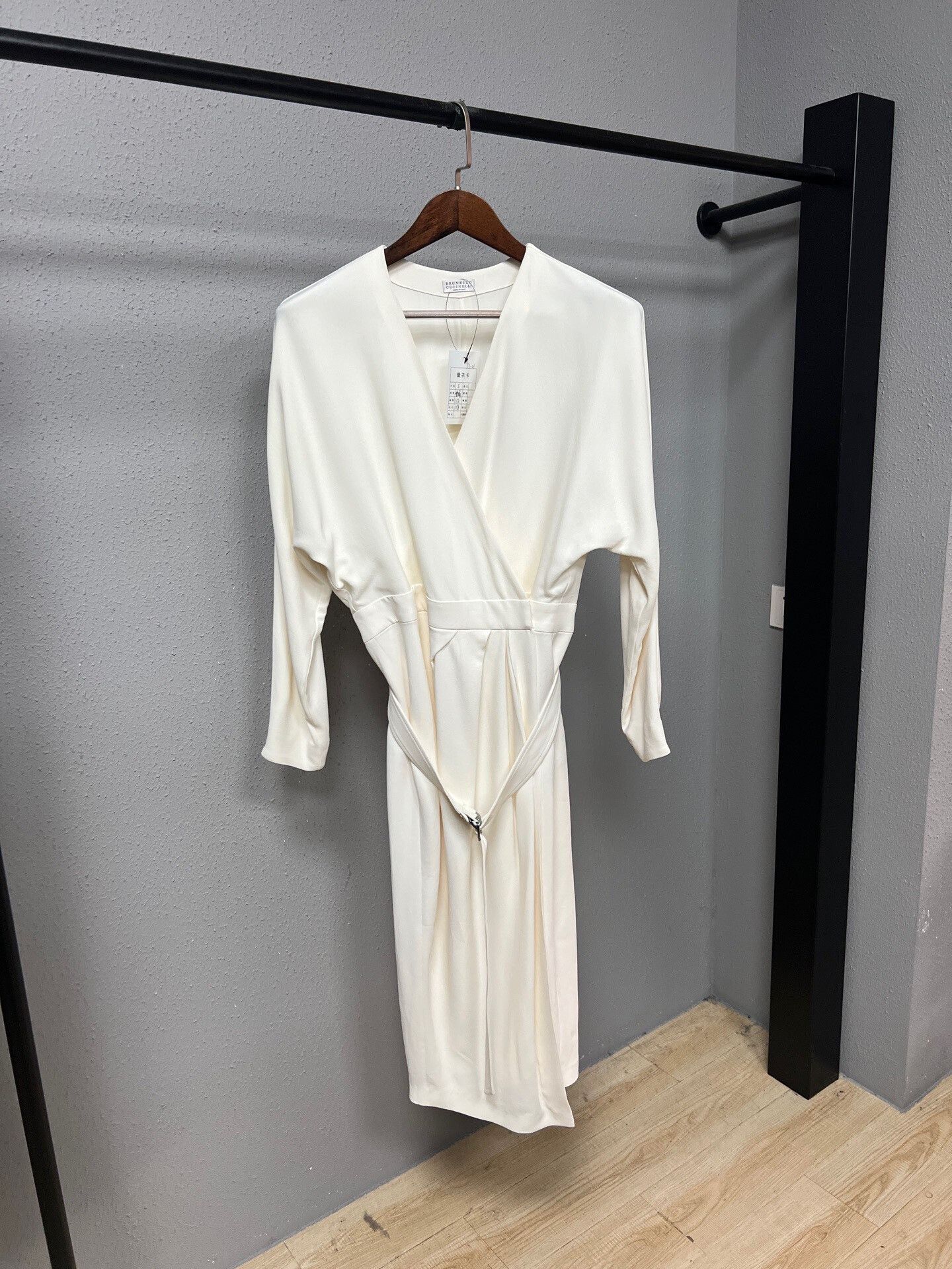 Brunello Cucinelli white embellished belt irregular dress Size S / US 4 / IT 40 - 1 Thumbnail