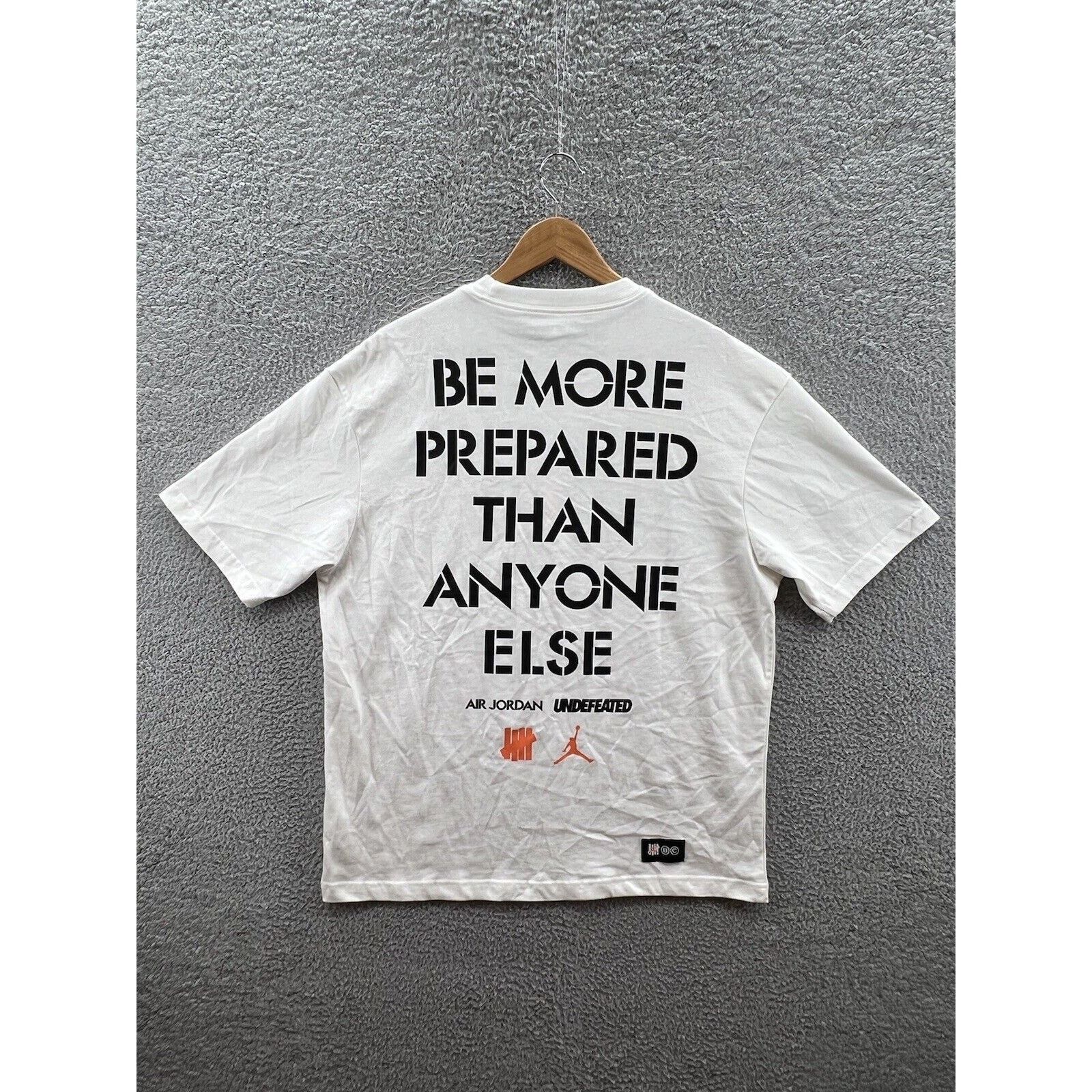 Nike Jordan Undefeated Strikes T-Shirt Sz. Large White
