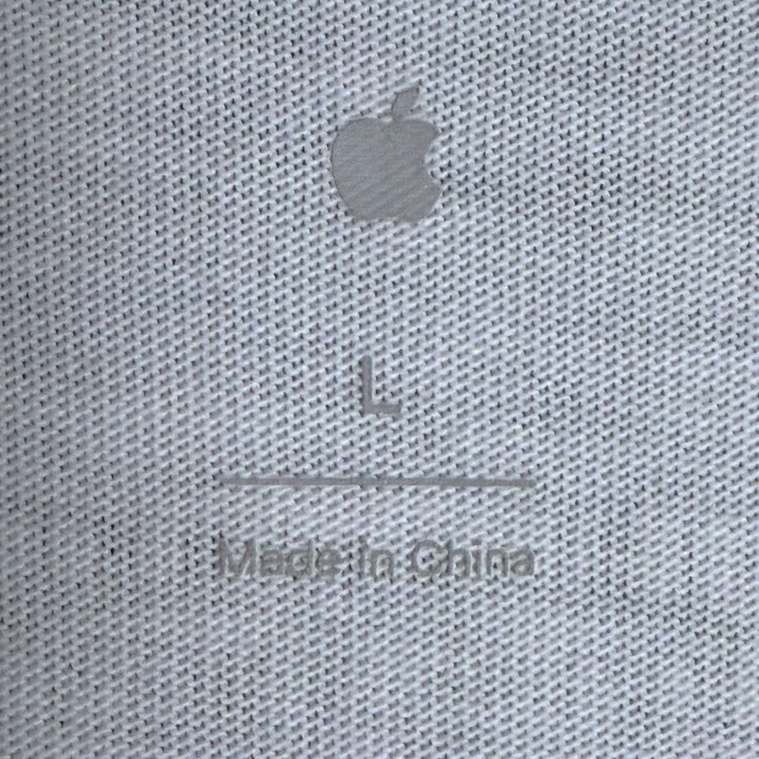 Apple I Visited the Apple Campus Zipper Face White Souvenir T L Size US L / EU 52-54 / 3 - 5 Thumbnail
