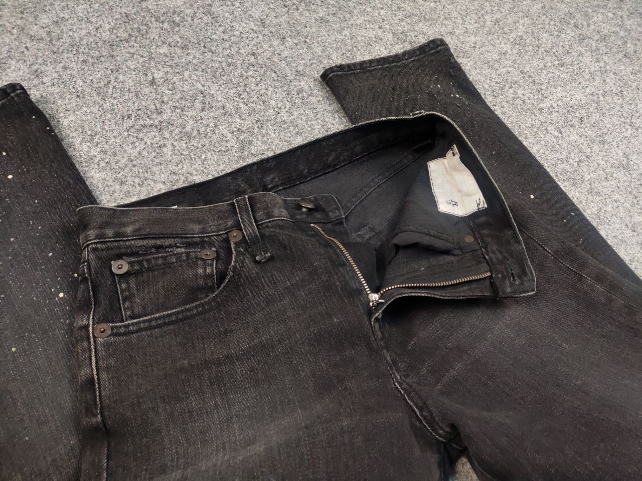 R13 R13 Stove Pipe Japanese Denim Design Paint straight Jeans Size 26" / US 2 / IT 38 - 13 Thumbnail