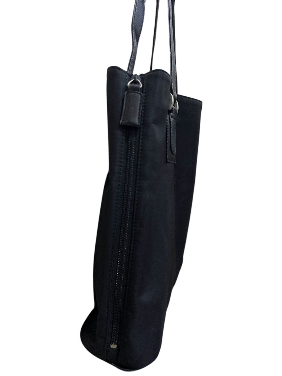 Guess GUESS NYLON TOTE BAG LEATHER HANDLE Size ONE SIZE - 4 Thumbnail