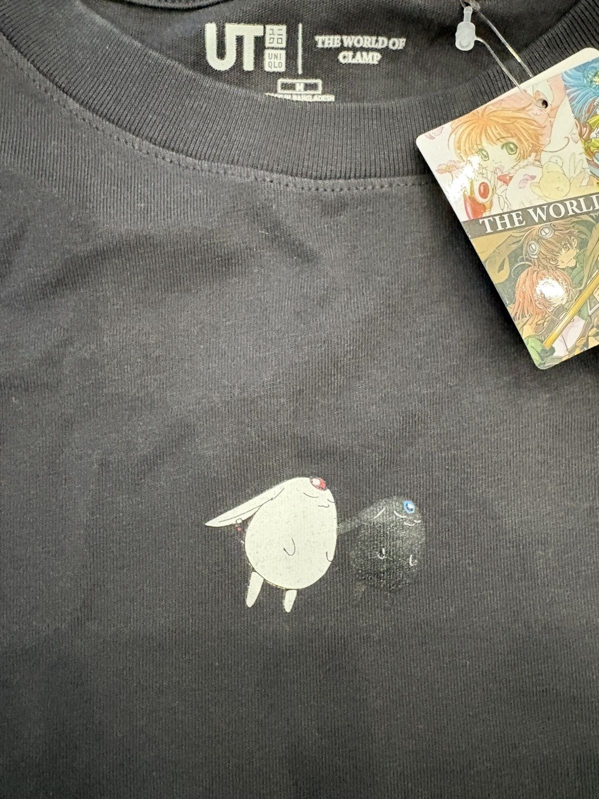 Uniqlo NWT Uniqlo World Of Clamp Manga Anime T Shirt Grey Medium Size US M / EU 48-50 / 2 - 2 Thumbnail