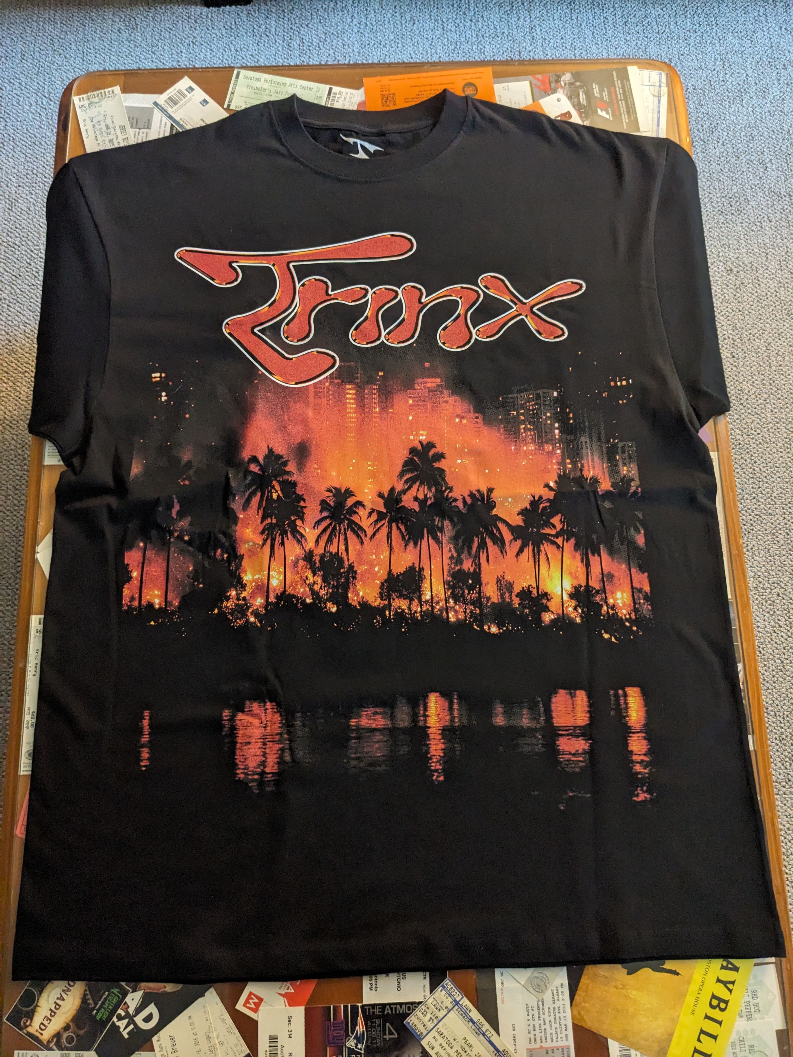 Other Trinx "Feel The Fire" Tee Size US XXL / EU 58 / 5 - 2 Thumbnail
