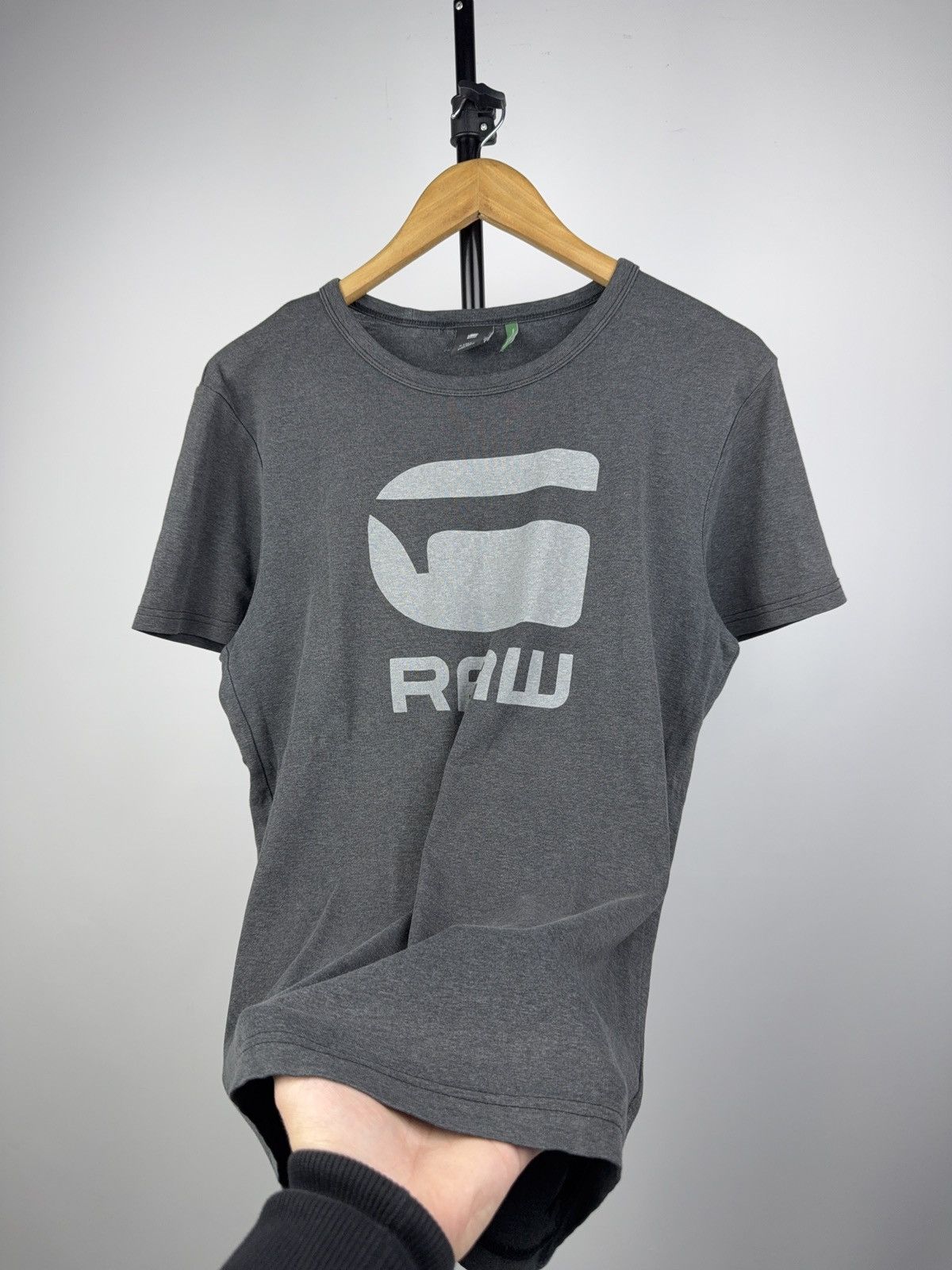 G-Star 00s G-Star RAW Big Logo Tee Dark Grey Y2K Streetwear L Size US L / EU 52-54 / 3 - 2 Thumbnail
