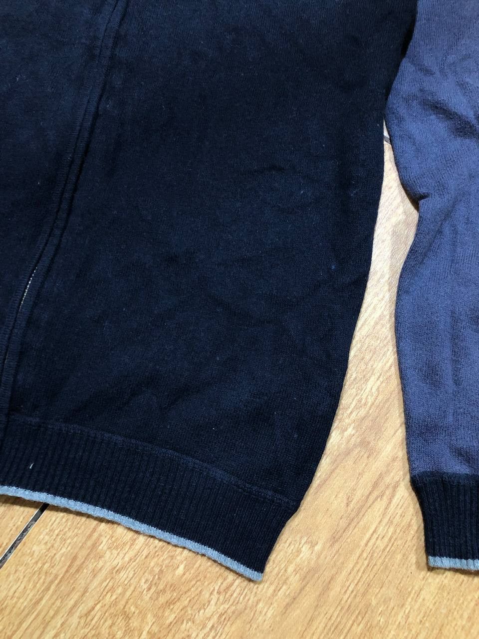 Dolce & Gabbana Vintage Dolce & Gabbana Y2K Logo Zip Fleece Jacket Size L Size US L / EU 52-54 / 3 - 17 Thumbnail