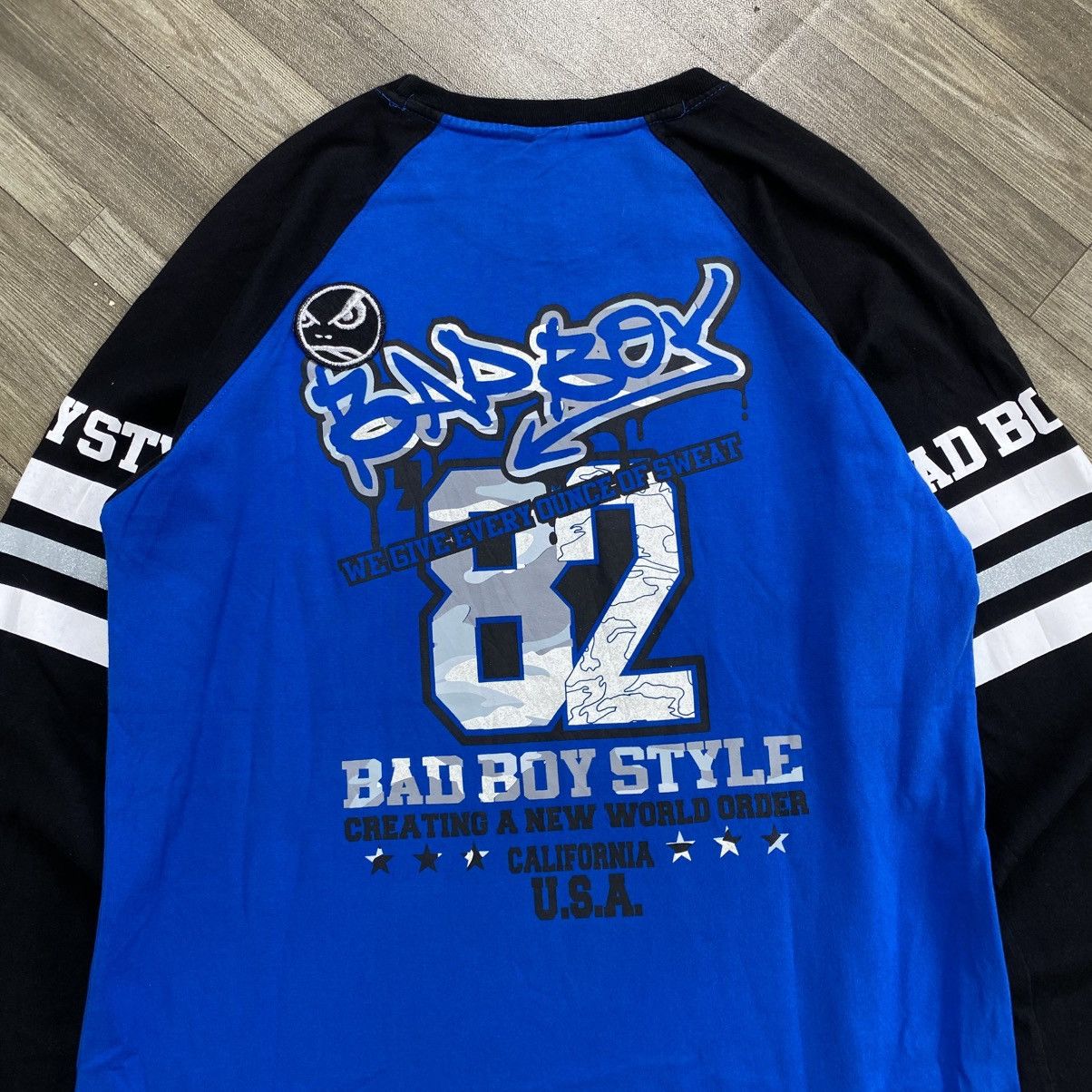 Japanese Brand 2000s BadBoy Soul of A Hero Graffity Lgb Style Longsleeve Size US M / EU 48-50 / 2 - 13 Thumbnail