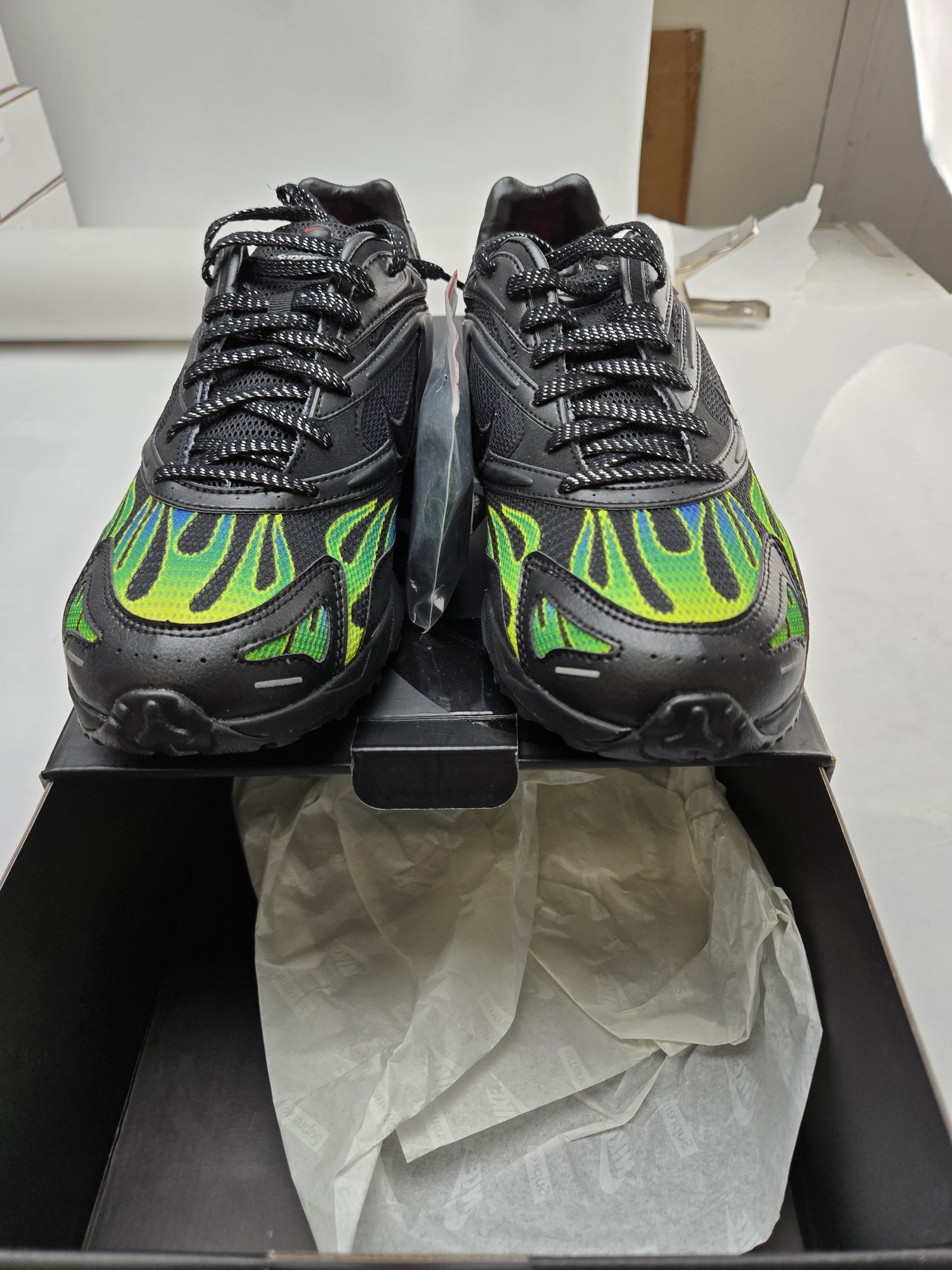 Nike Nike Zoom Streak Spectrum Plus x Supreme Black Size US 9.5 / EU 42-43 - 1 Thumbnail