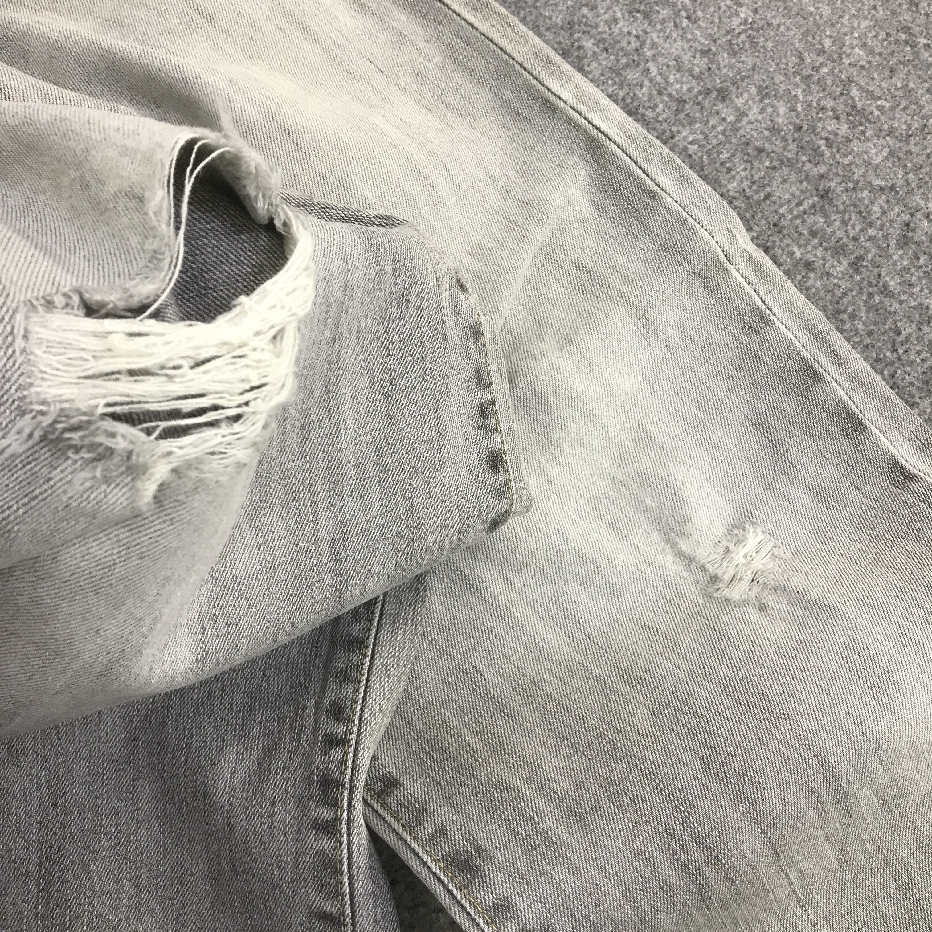 Japanese Brand BLACK DENIM JAPAN UNIQLO DISTRESSED DENIM K133B13 Size US 32 / EU 48 - 16 Thumbnail