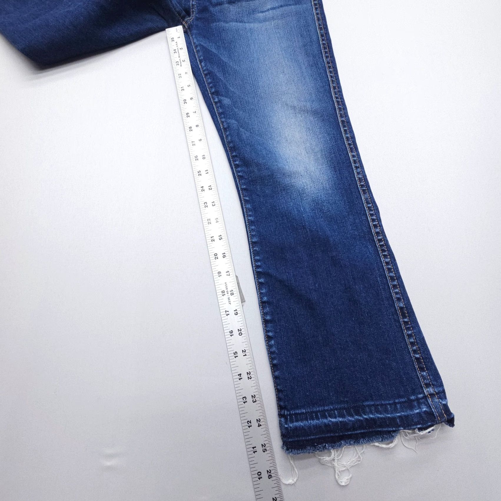 7 For All Mankind 7 For All Mankind Jeans Cropped Boot Womens 28 Dark Wash Mid Steel Blue Denim 7 For All Mankind Jeans Vintage? No Size 28" / US 6 / IT 42 - 5 Thumbnail