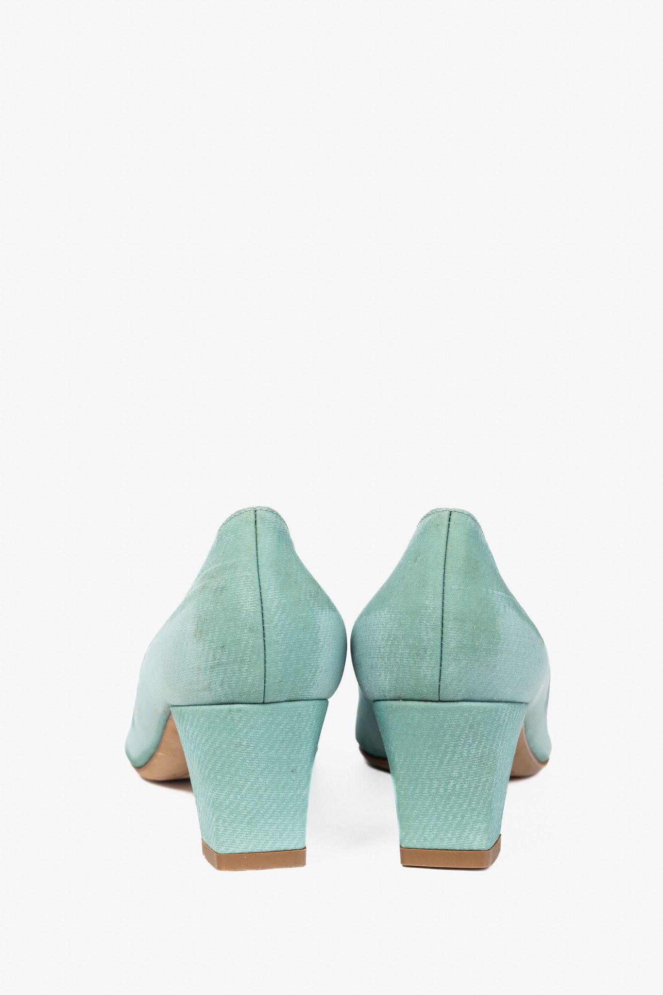 Manolo Blahnik Manolo Blahnik Okkato Teal Crêpe De Chine Jewel Buckle Pumps Size US 5 / IT 35 - 4 Thumbnail
