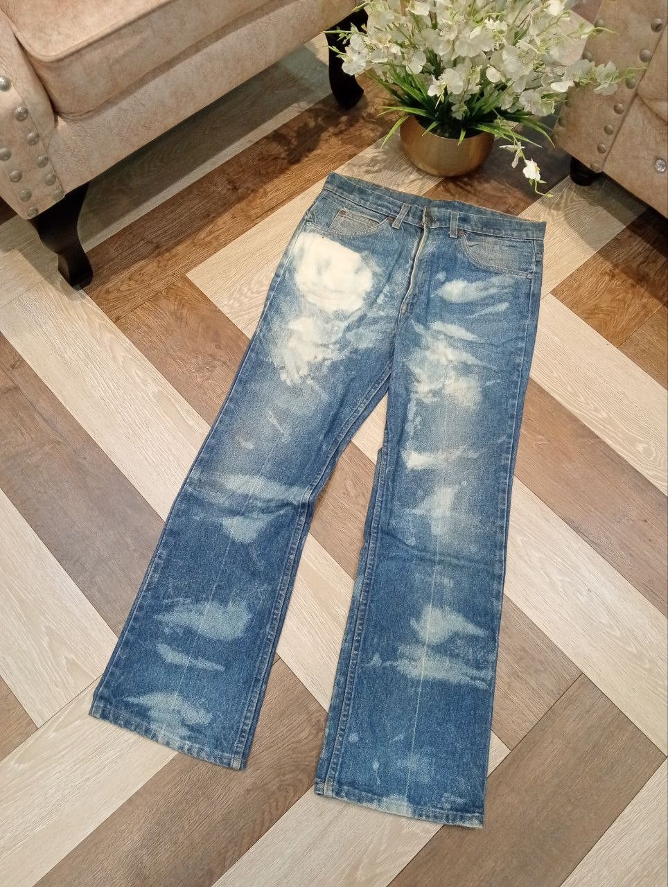 Levi's Vintage Clothing VINTAGE LEVI'S ORANGE TAB BLEACH FLARED JEANS Size US 33 - 2 Thumbnail
