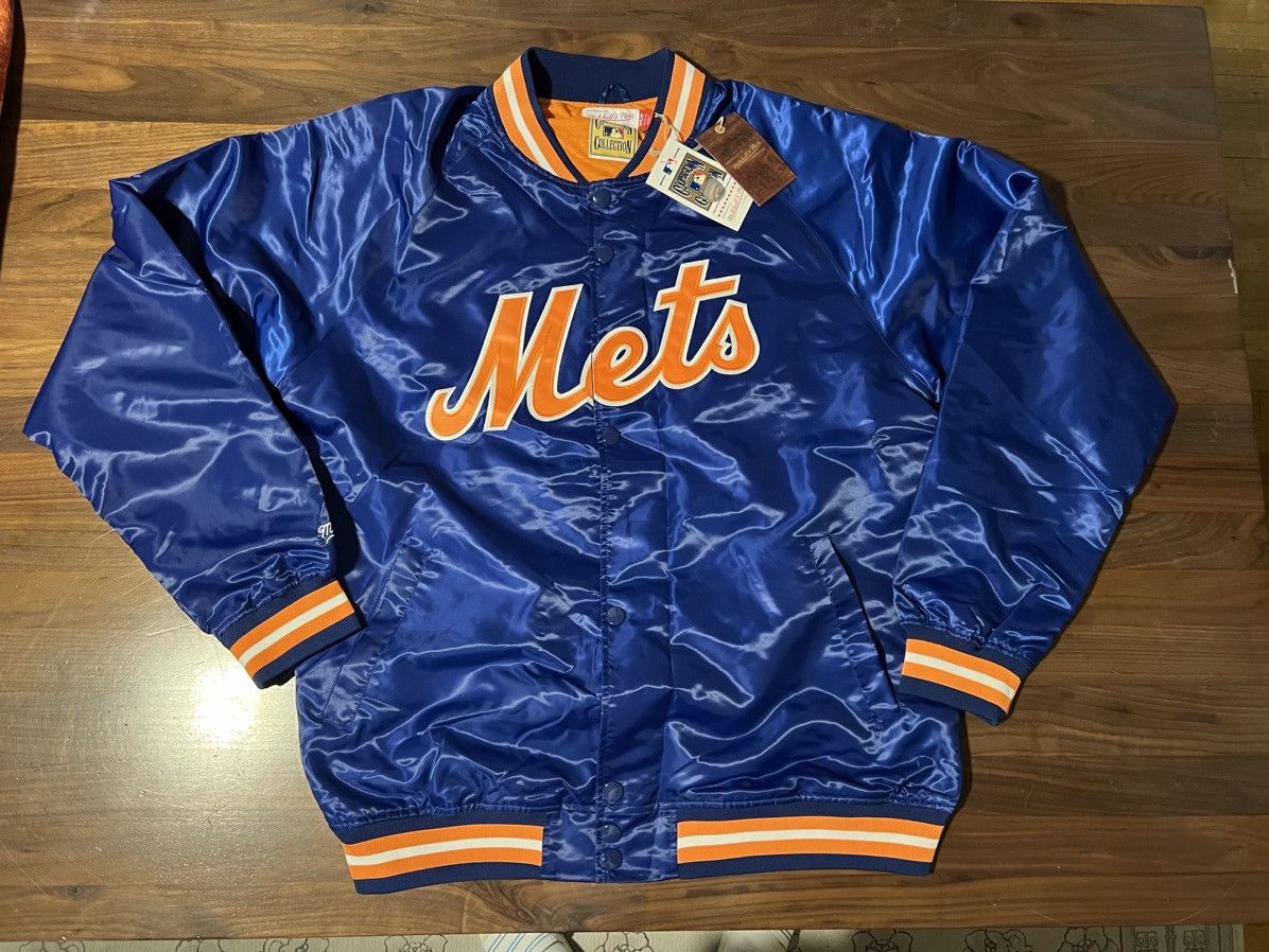 Mitchell & Ness Men's New York Mets Mitchell & Ness Satin Jacket Size XLT Size US XL / EU 56 / 4 - 1 Thumbnail