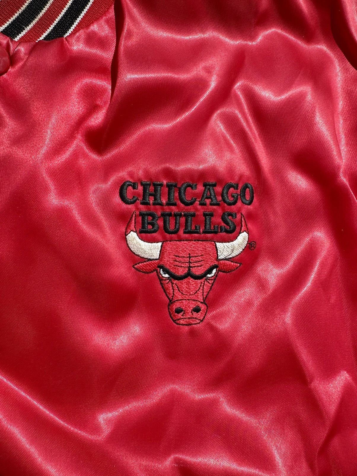 Chalk Line × NBA × Vintage Chicago Bulls 90’s Vintage Chalk Line Satin Jacket Size US XL / EU 56 / 4 - 5 Thumbnail