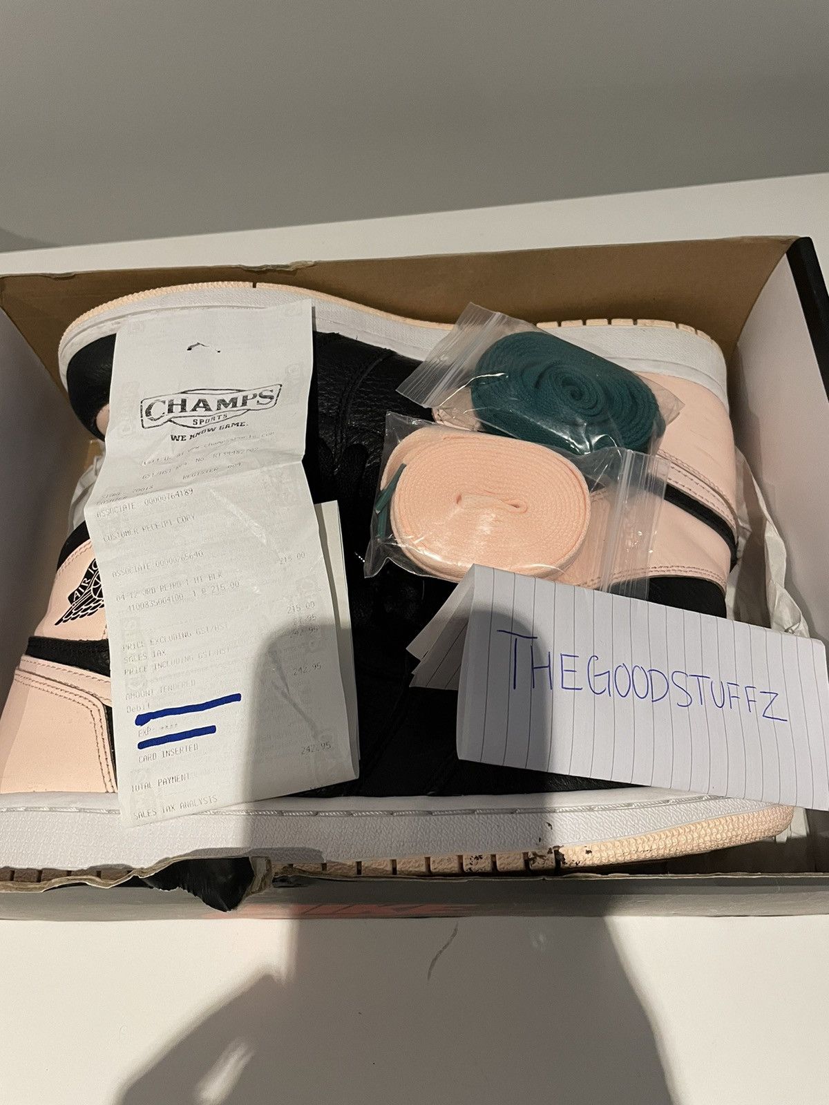 Jordan Brand Jordan 1 Crimson Tint Size 10 Size US 10 / EU 43 - 7 Thumbnail