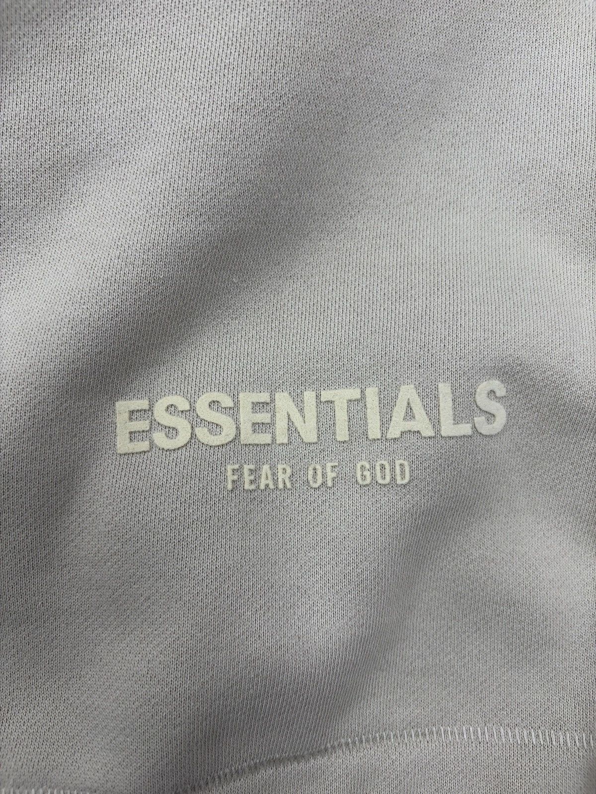 Essentials Fear of God Essentials Shorts “Wheat” Size US 34 / EU 50 - 7 Thumbnail