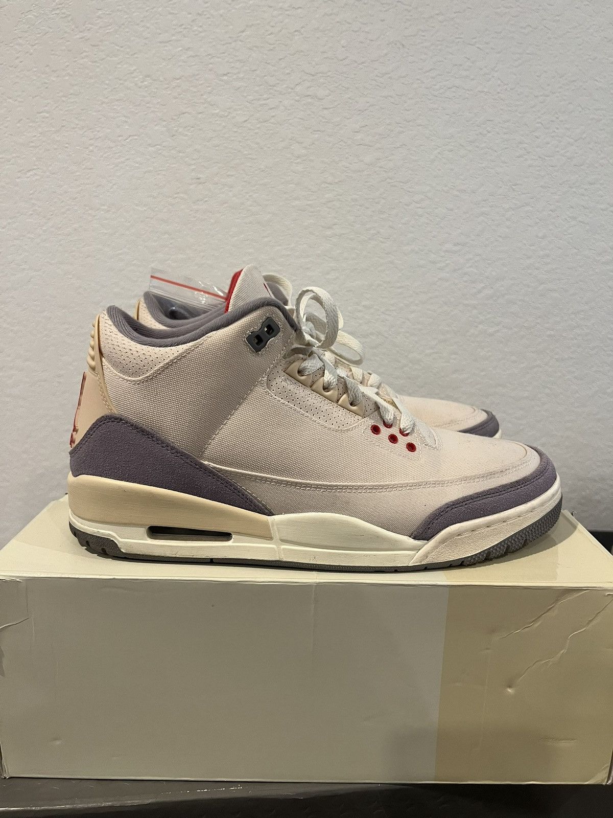 Jordan Brand Jordan 3 Muslim Size US 9.5 / EU 42-43 - 2 Thumbnail