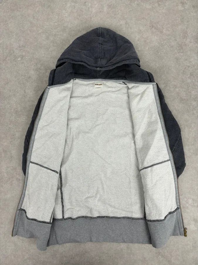 Diesel 2000s Diesel Grey Striped Cozy Zip-up Hoodie Size US L / EU 52-54 / 3 - 7 Thumbnail