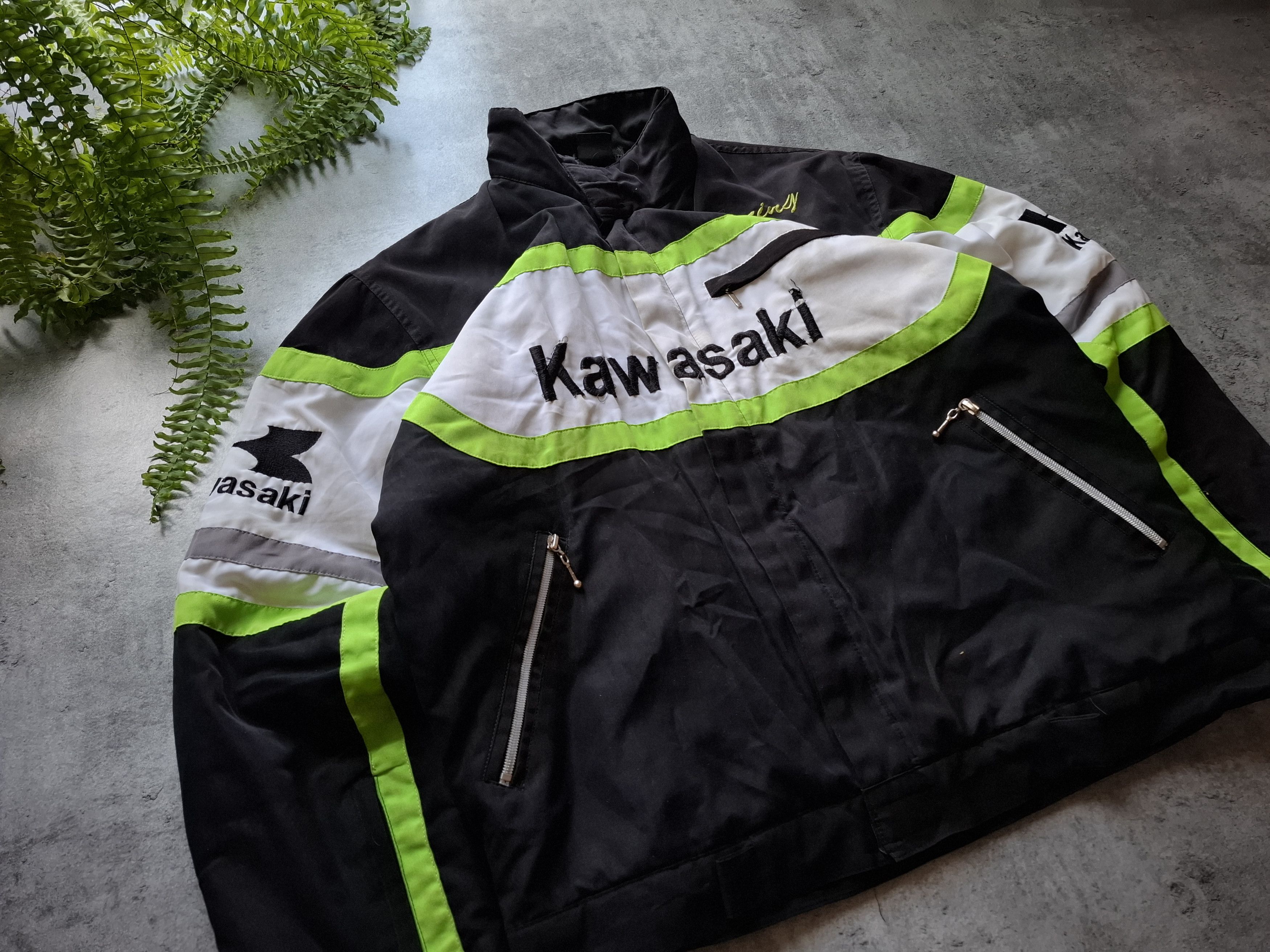 Japanese Brand × Levi's Vintage Clothing vinatge kawasaki racing jacket L-XL) green black motor sport Size US L / EU 52-54 / 3 - 2 Thumbnail