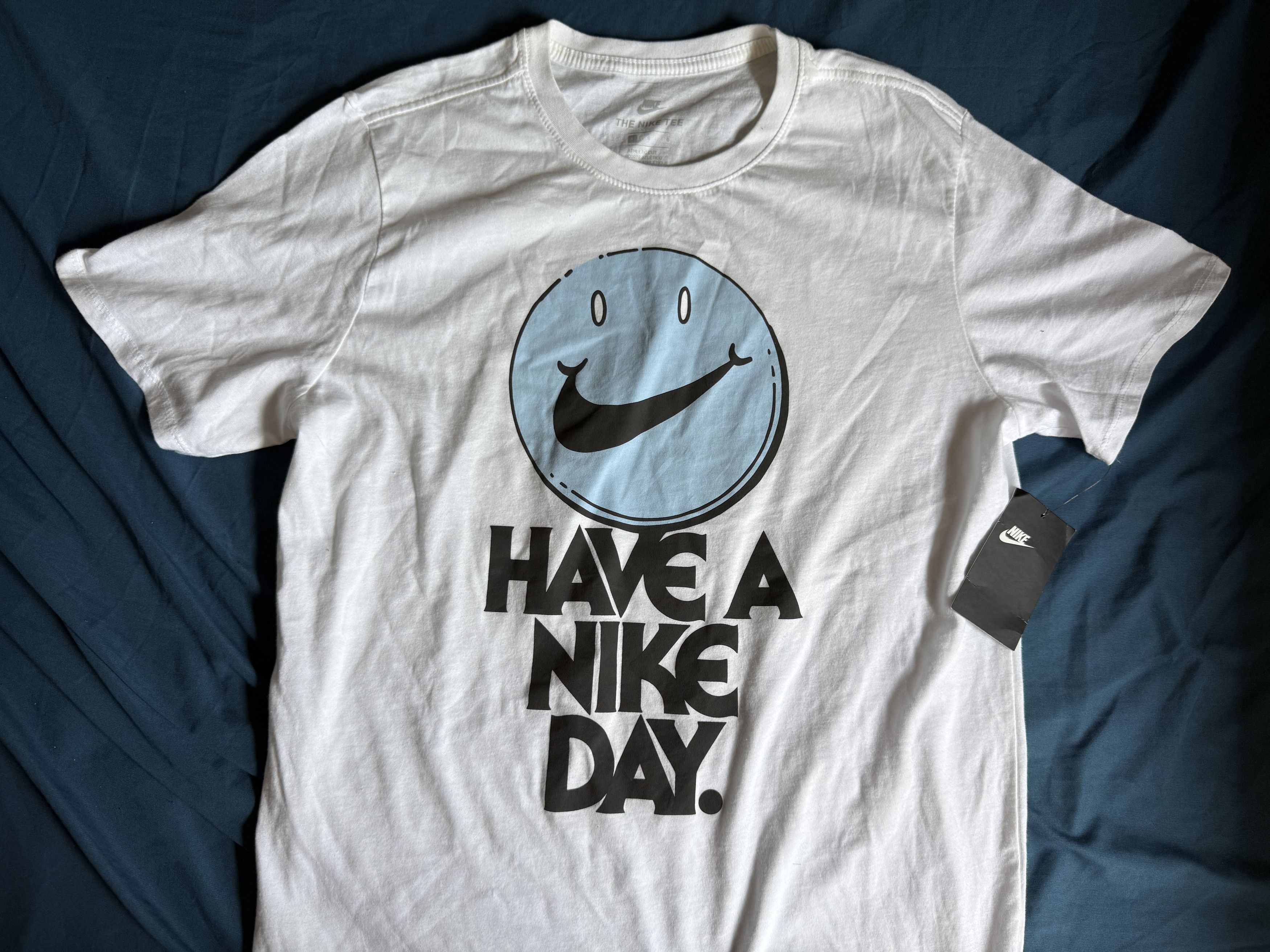 Nike Nike "Have a Nike Day" Tee Shirt Large $95 Size US L / EU 52-54 / 3 - 1 Thumbnail