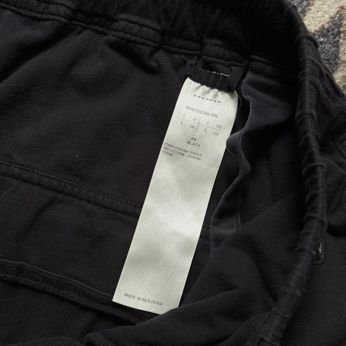 Rick Owens Drkshdw Rick Owens DRKSHDW Drawstring Pods Shorts Large Size US 36 / EU 52 - 6 Thumbnail