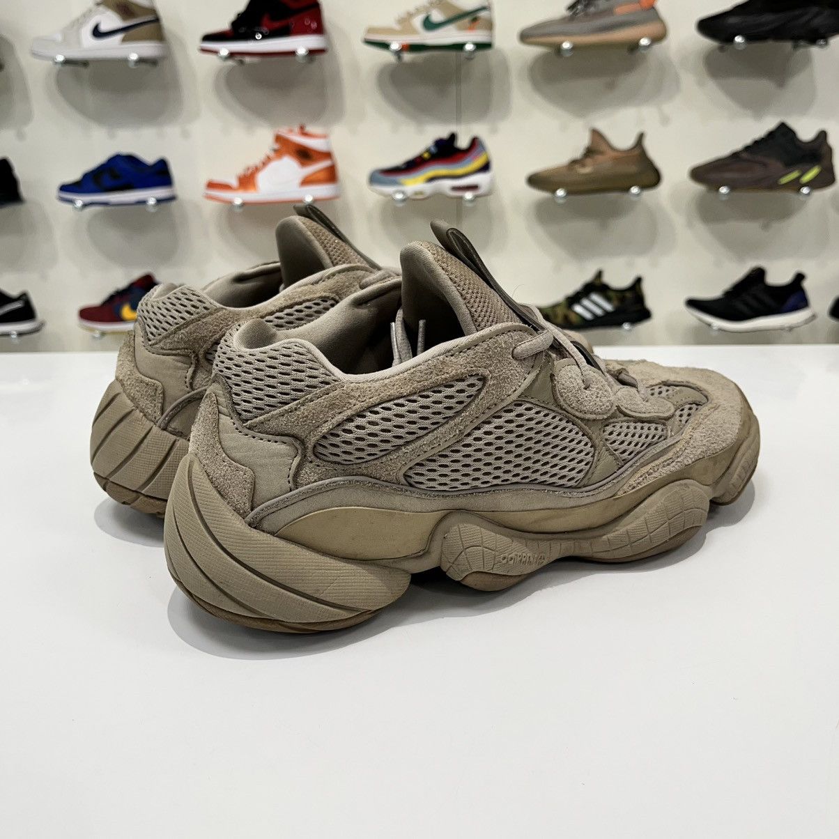 Adidas Adidas Yeezy 500 Taupe Light Size US 10 / EU 43 - 6 Thumbnail