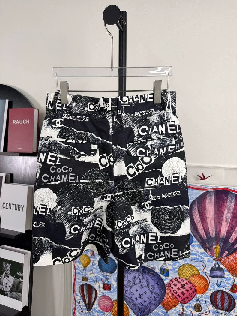 Chanel Chanel Classic letter logo shorts Size 24" / US 00 / IT 34 - 9 Thumbnail