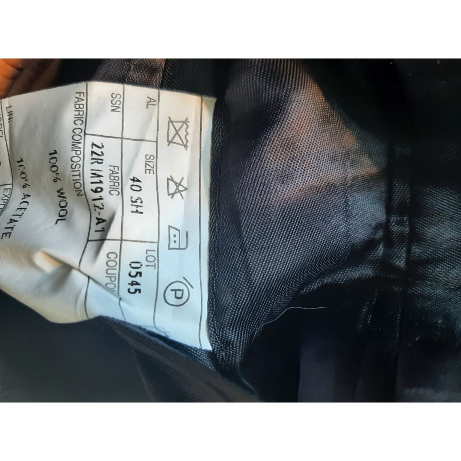 Vintage J. Ferrar Blazer Size 40R Men’s Black Wool Single-Breasted Notch Lapel Modern Classic Computer-Printed? Size 40R - 5 Thumbnail
