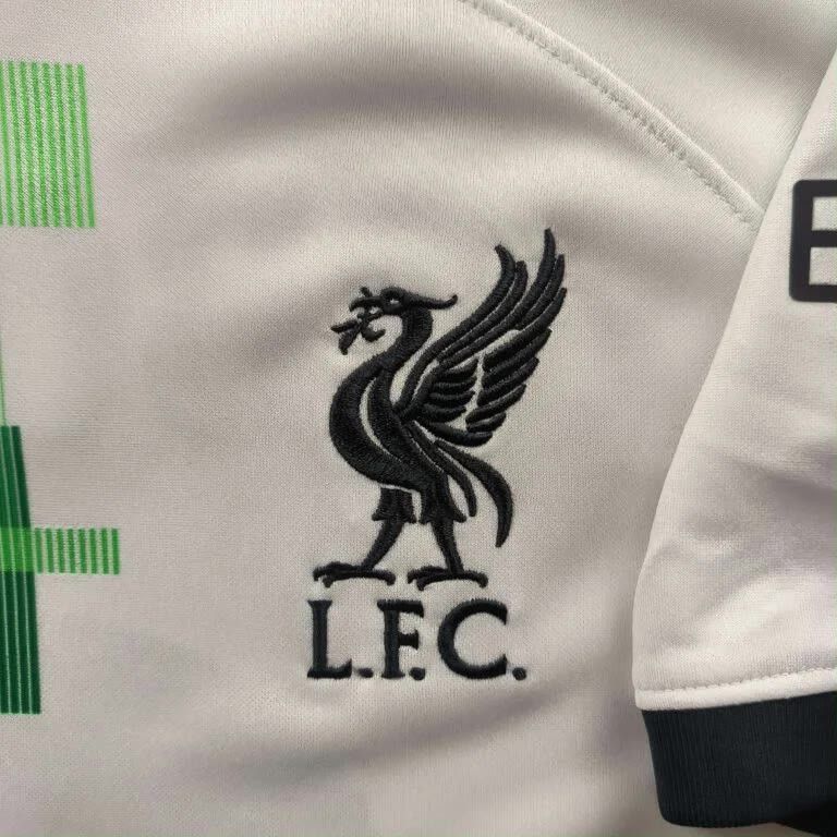 Nike NEW Liverpool 2023-24 away Szoboszlai football jersey size S Size US S / EU 44-46 / 1 - 3 Thumbnail