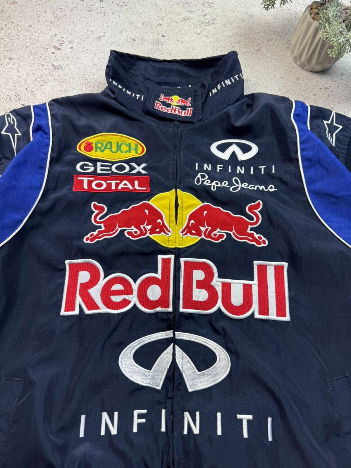 Red Bull × Vintage Infiniti Red Bull Vintage Racing Jacket Og Hype Y2k Rare Size US XL / EU 56 / 4 - 4 Thumbnail