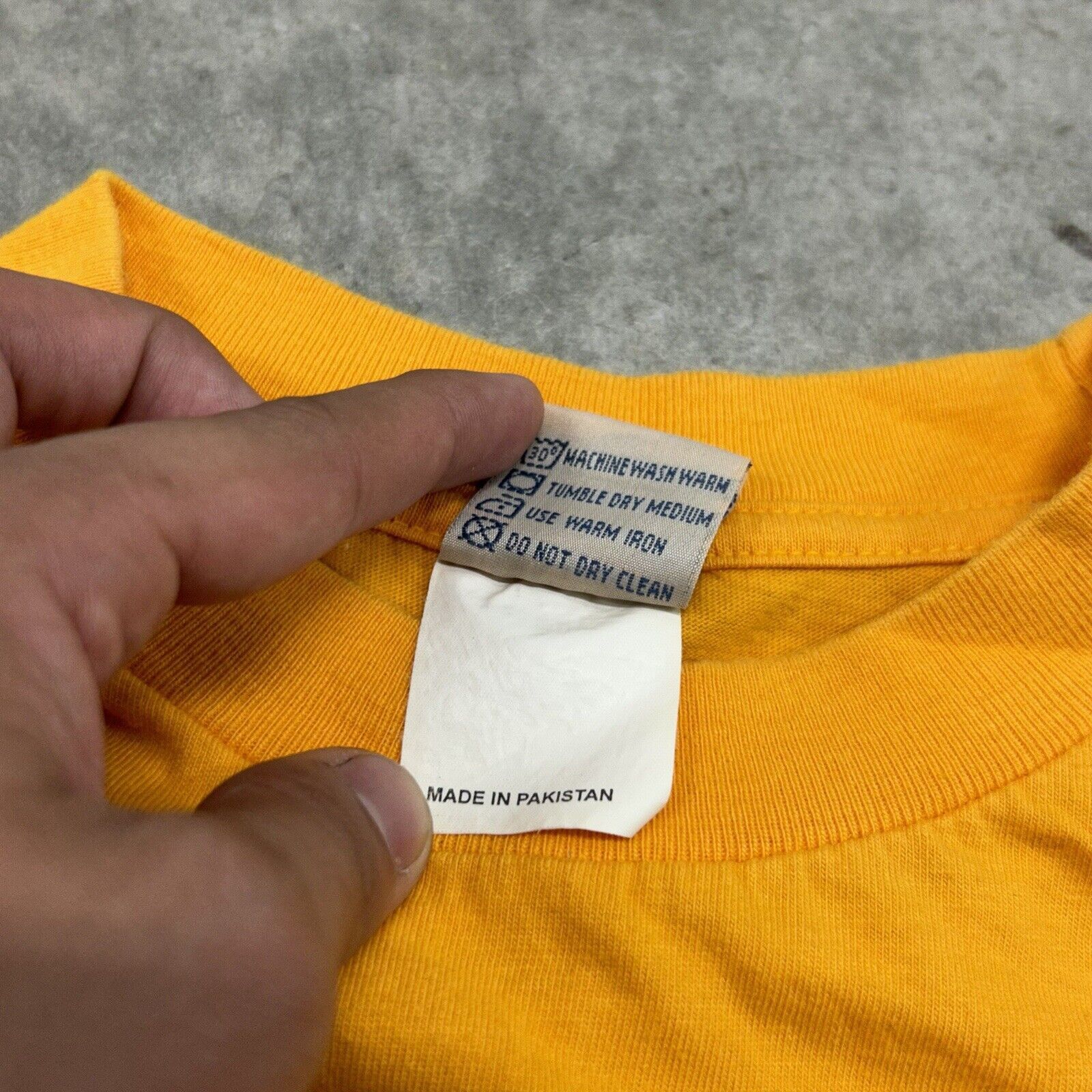 Rap Tees × Vintage Vintage 90s Black History into Focus Rap Tee Yellow T Shirt Size US L / EU 52-54 / 3 - 6 Thumbnail