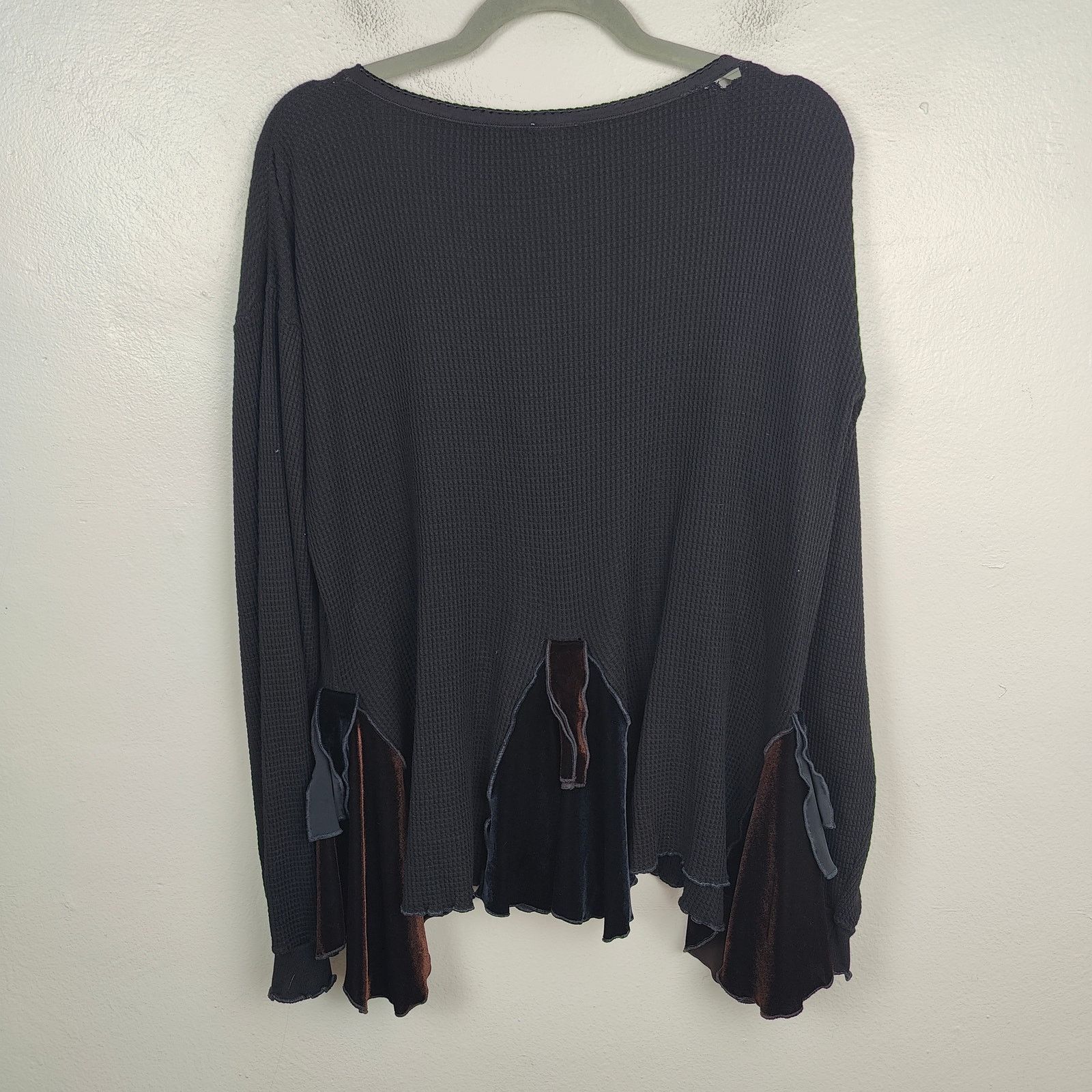 Other Vintage Y2K Cardigan One Size Black Goth Witchy Velvet Size ONE SIZE - 6 Thumbnail