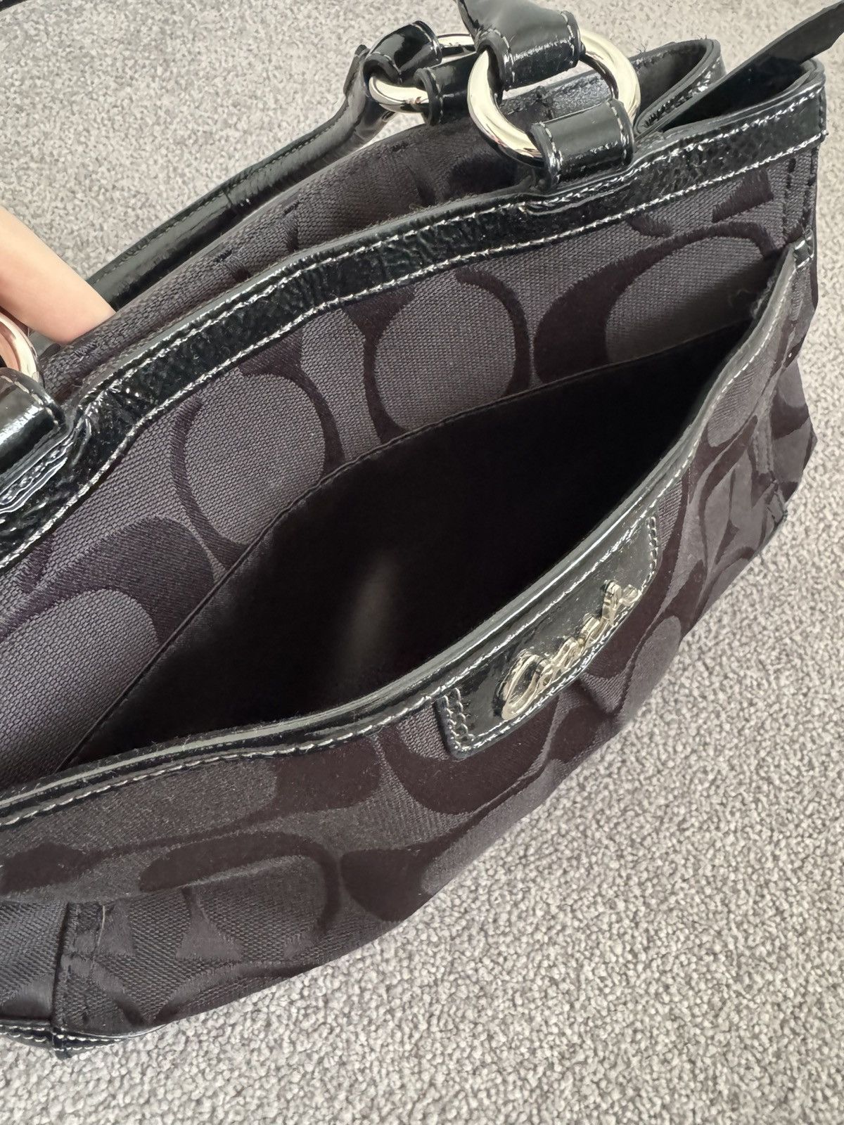 Coach Black fabric/leather Coach shoulder bag with silver buckles Size ONE SIZE - 3 Thumbnail
