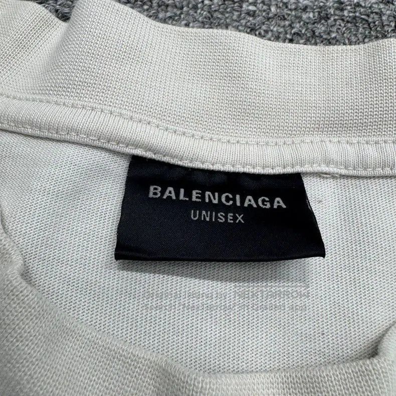 Balenciaga Balenciaga Multi-Print Distressed Short Sleeve. Size US L / EU 52-54 / 3 - 3 Thumbnail