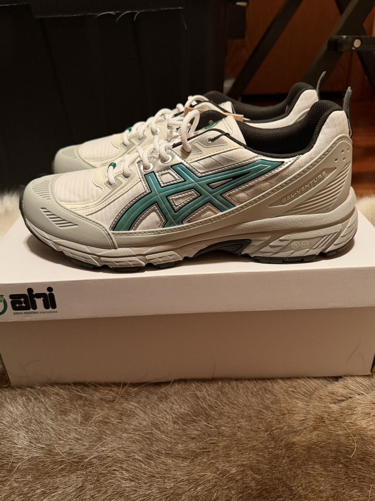 Gel venture 6 shield