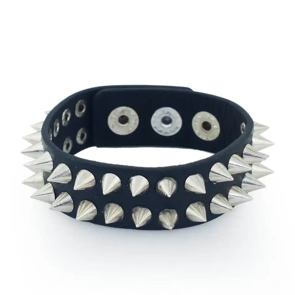Vintage Gothic Cuspidal Spikes Rivet Cone Stud Leather bracelet Size ONE SIZE - 1 Thumbnail