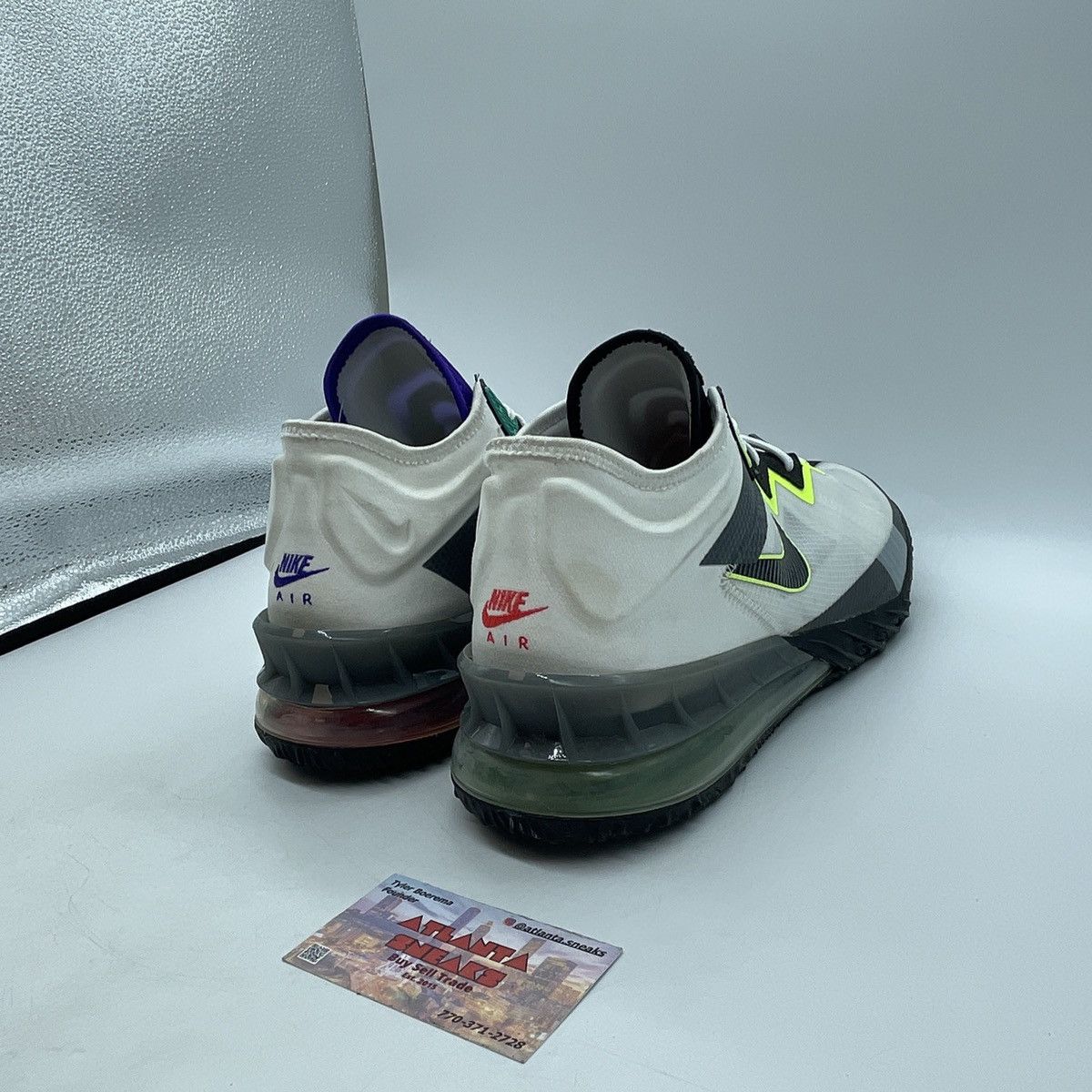 Nike Lebron 18 low air max 95 greedy Size US 12.5 / EU 45-46 - 5 Thumbnail