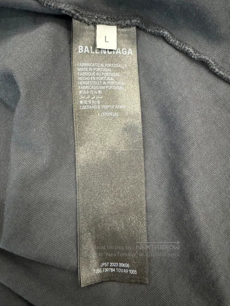 Balenciaga Balenciaga Graffiti Letter Logo Tape Short Sleeve Size US L / EU 52-54 / 3 - 7 Thumbnail