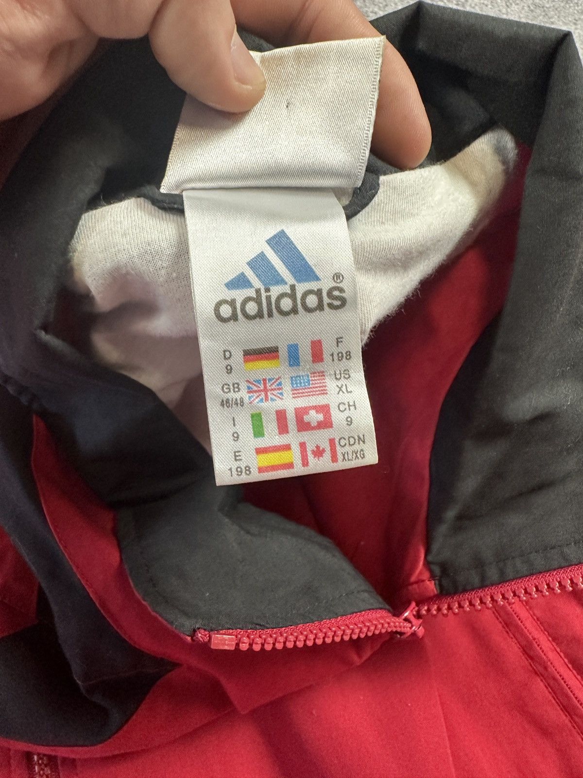 Adidas Vintage Adidas 90s Jacket Streetwear Rare XL USA Y2K Size US XL / EU 56 / 4 - 6 Thumbnail