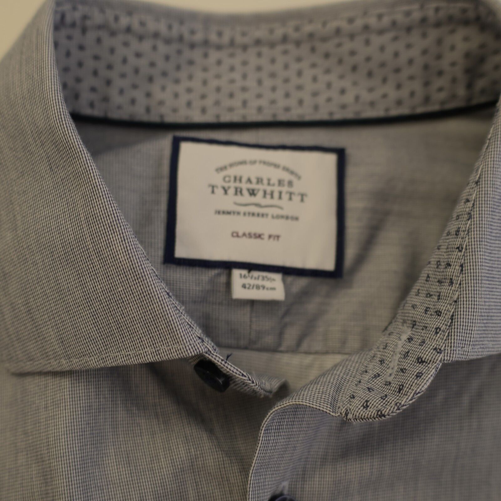 Charles Tyrwhitt Charles Tyrwhitt Classic Fit Purple Flip Cuff 16.5 / 35 Coll Size US XL / EU 56 / 4 - 7 Thumbnail