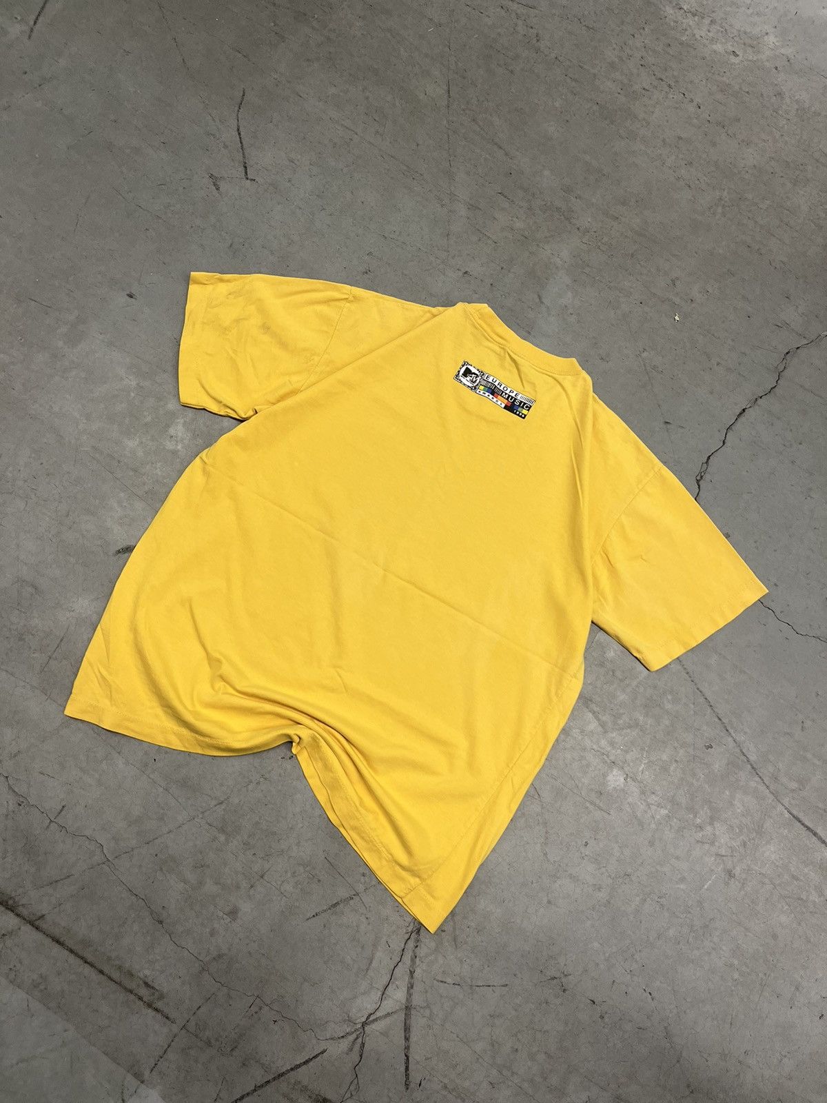 Mtv 1996 MTV Europe Tshirt Size US M / EU 48-50 / 2 - 3 Thumbnail