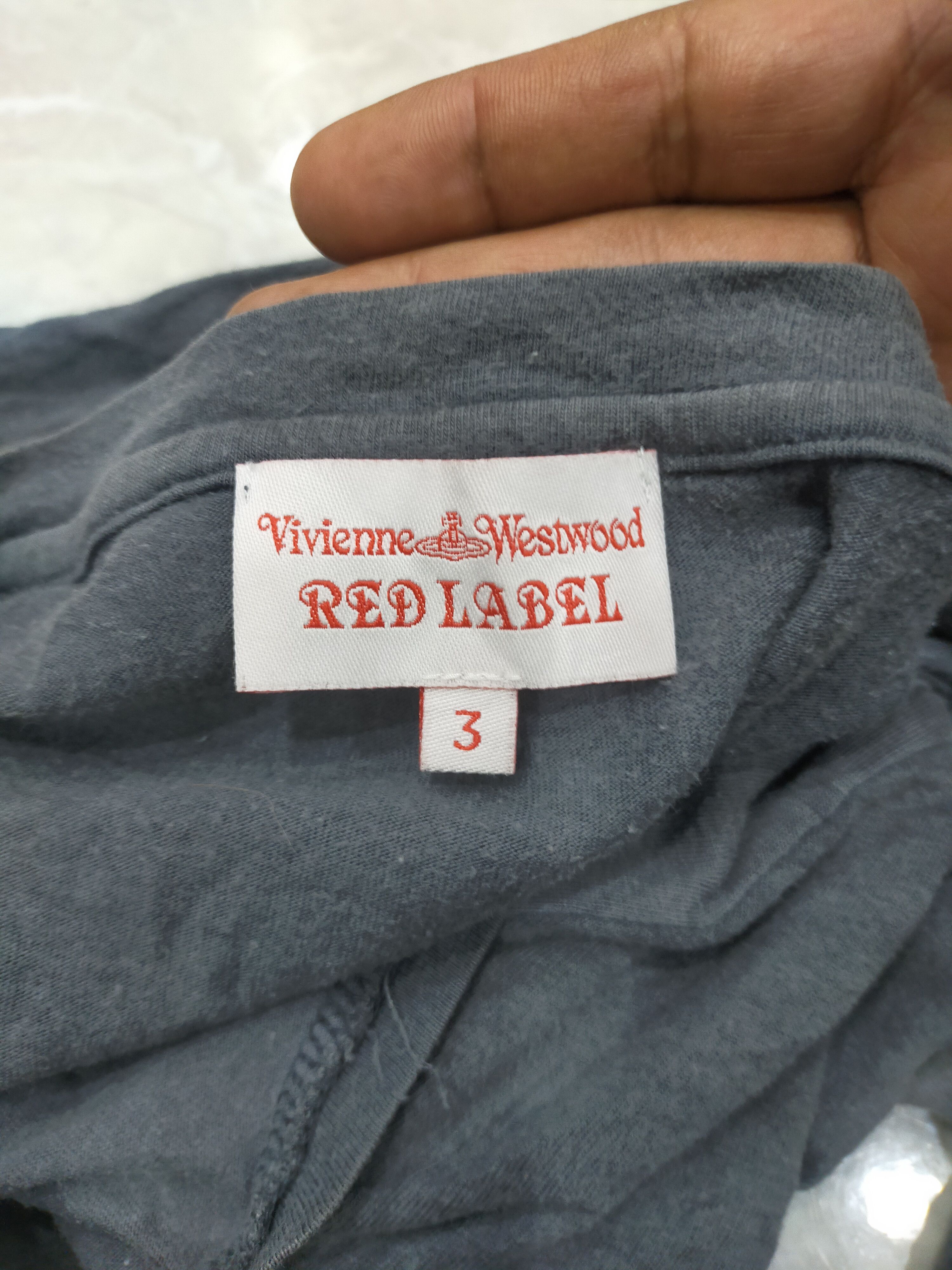 Designer × Vintage × Vivienne Westwood Vintage Vivienne Westwood Distressed Tee Size S / US 4 / IT 40 - 4 Thumbnail