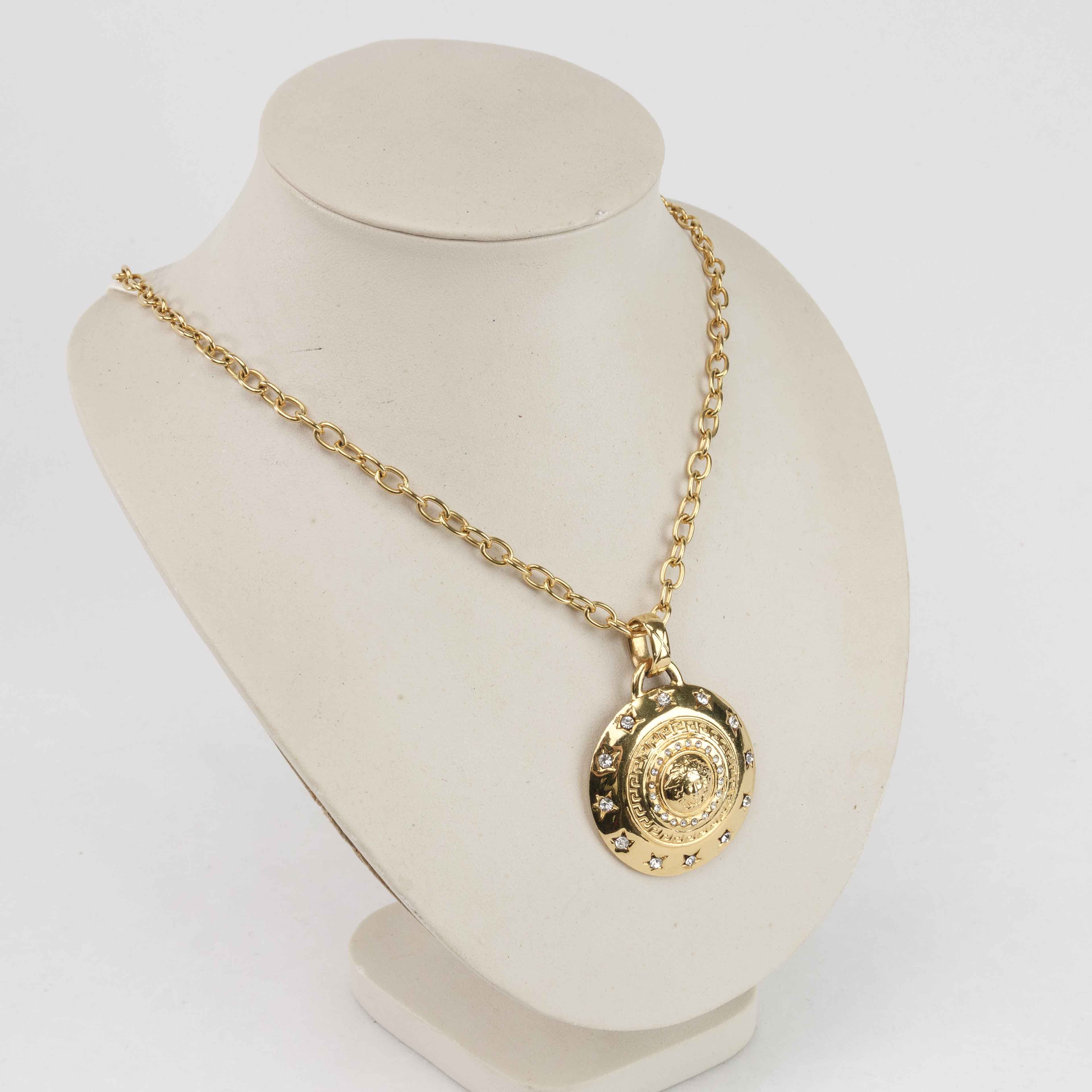 Versace GIANNI VERSACE Gean Never Satha Medusa Necklace Size ONE SIZE - 2 Thumbnail