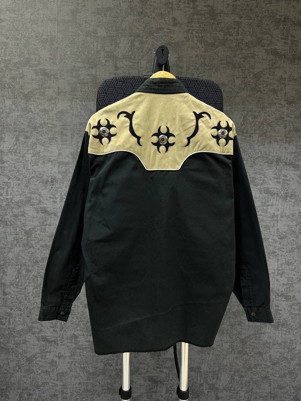 Cowboy Equipment × Vintage Vintage Cowboy Long Lobo Riders Black Shirt Size US L / EU 52-54 / 3 - 12 Thumbnail