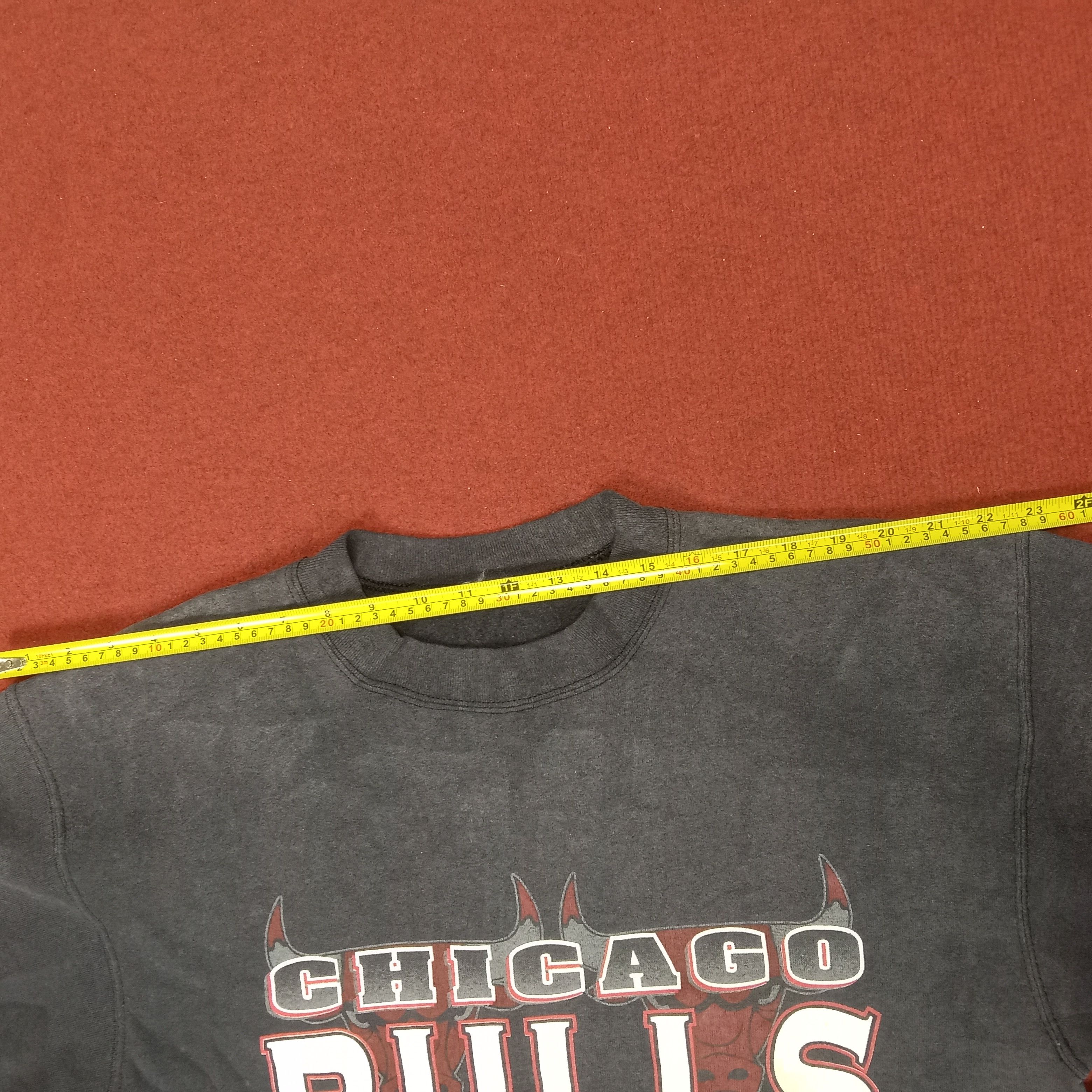 NBA × Vintage Chicago Bulls Professional NBA Team Vintage Sweatshirt Size US L / EU 52-54 / 3 - 14 Thumbnail