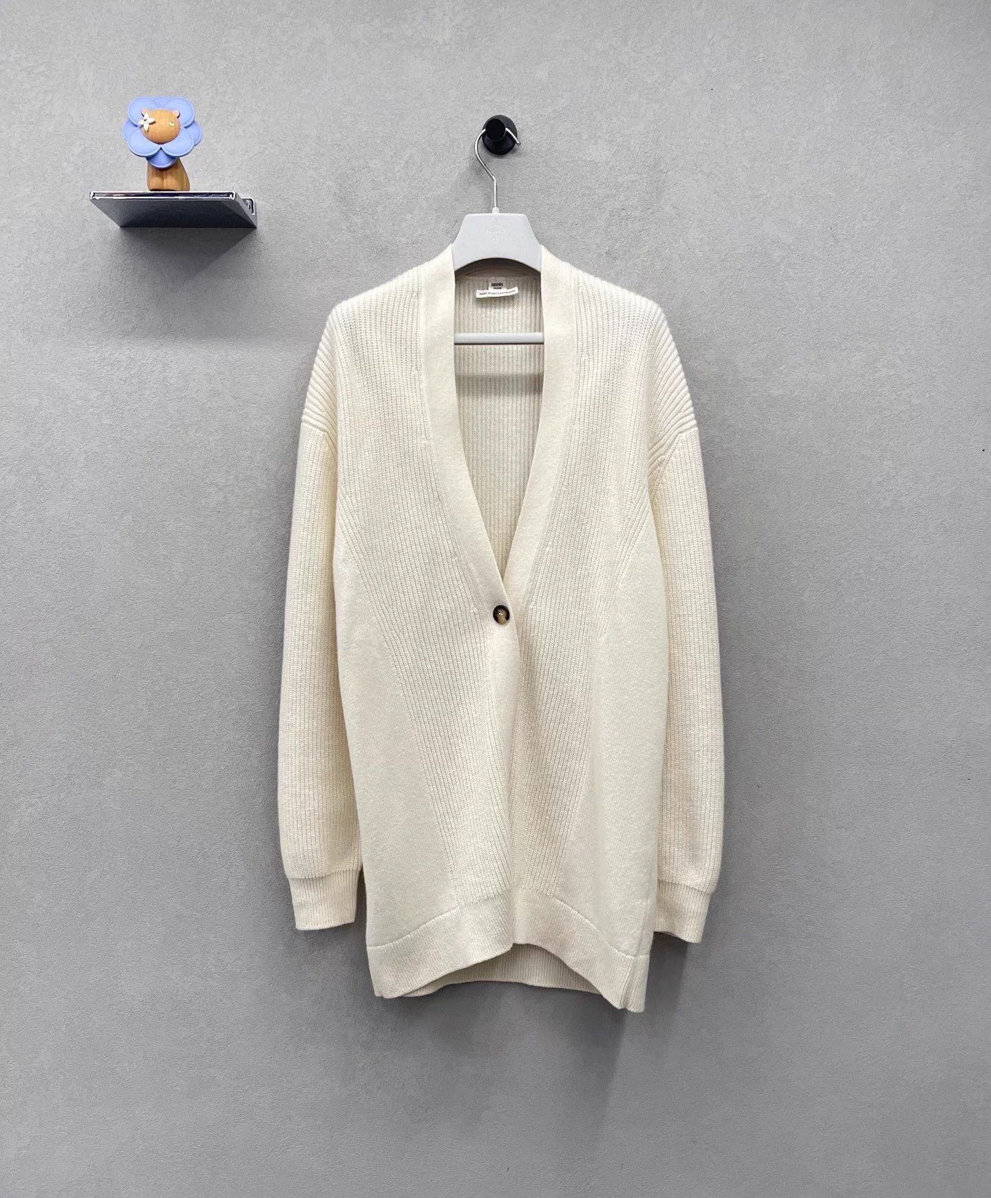 Hermes Cream Cashmere Cardigan 36