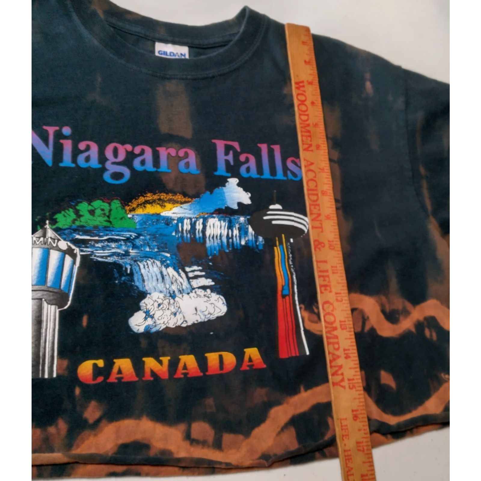 Gildan VINTAGE Gildan Unisex Cotton T-Shirt Cropped Rainbow Waterfall Niagra Falls Canada Graphic Black L Fall Summer Women Men Size US L / EU 52-54 / 3 - 6 Thumbnail