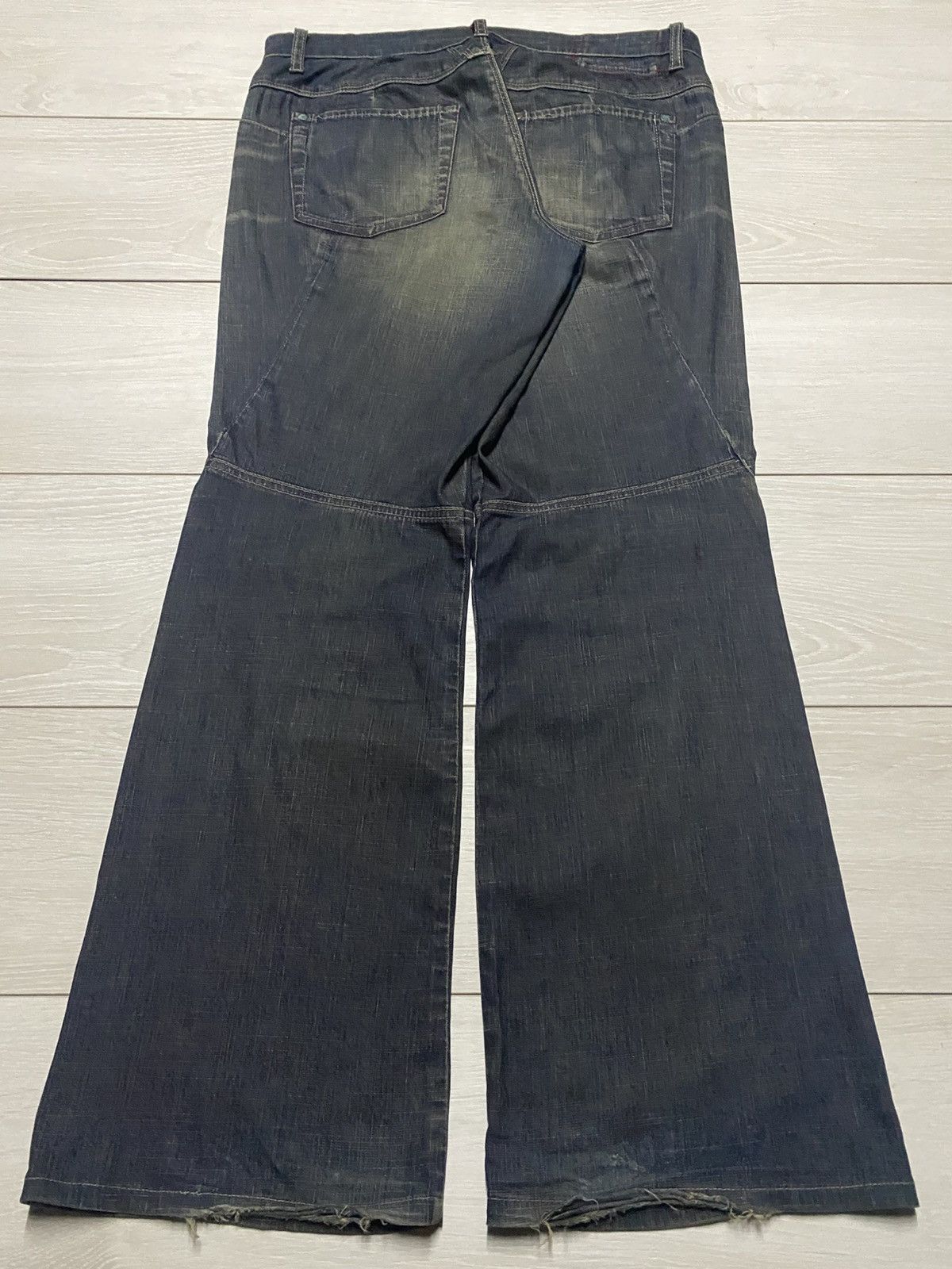 Marithe + Francois Girbaud Marithe Francois Girboud Mud Wash Whisker Super Baggy Size US 34 / EU 50 - 2 Thumbnail